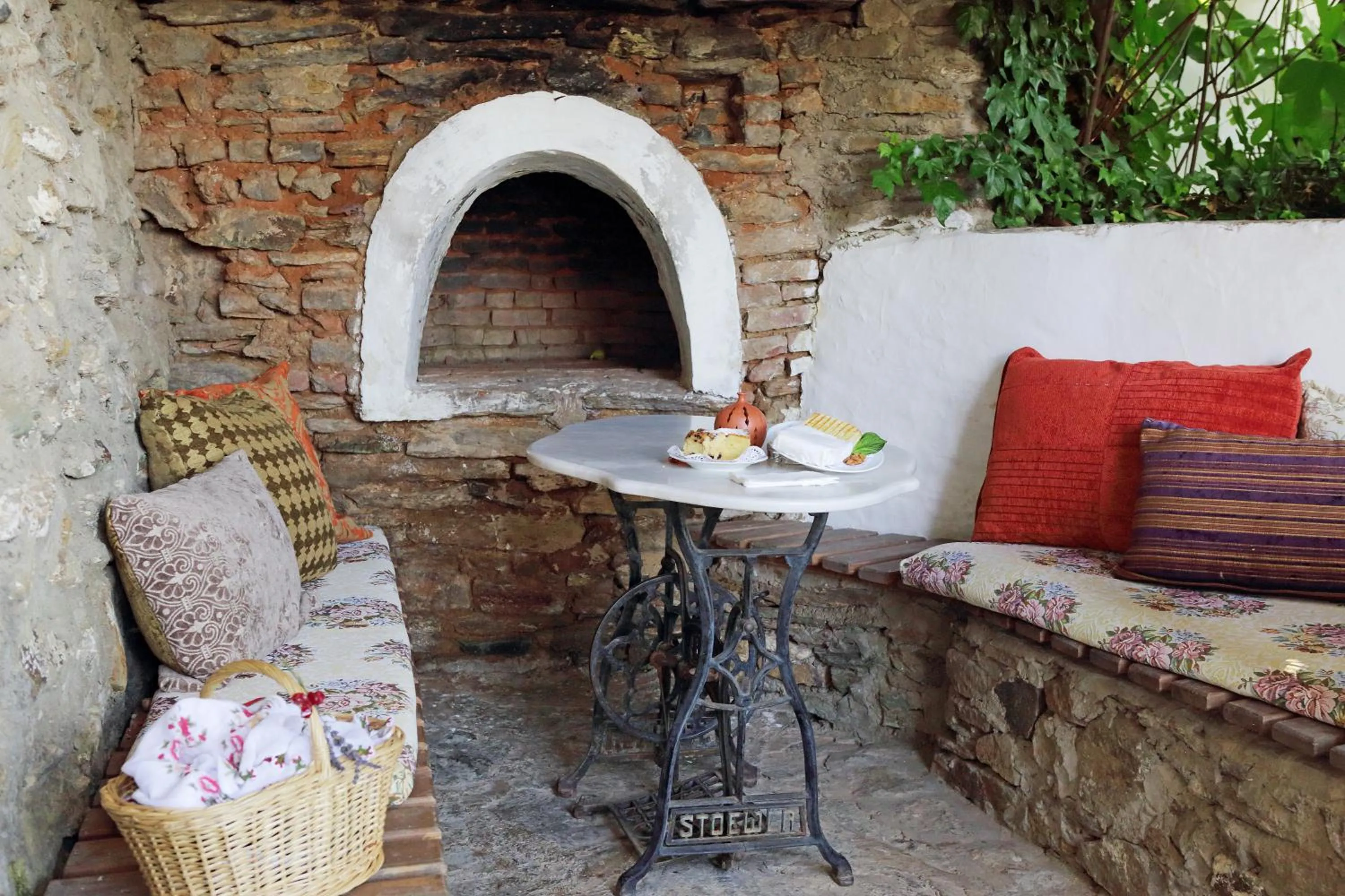Patio in Nisanyan Hotel