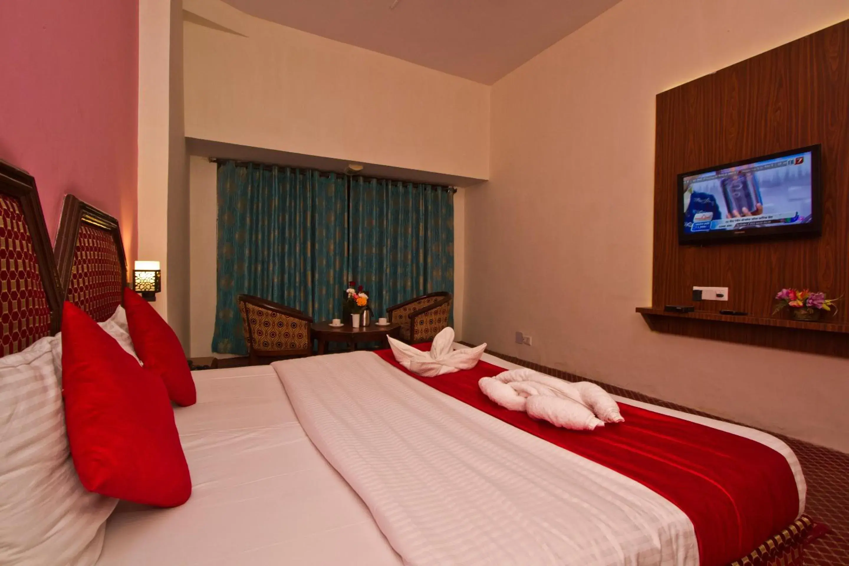 Bed in Hotel Sitara International Bed in Hotel Sitara International