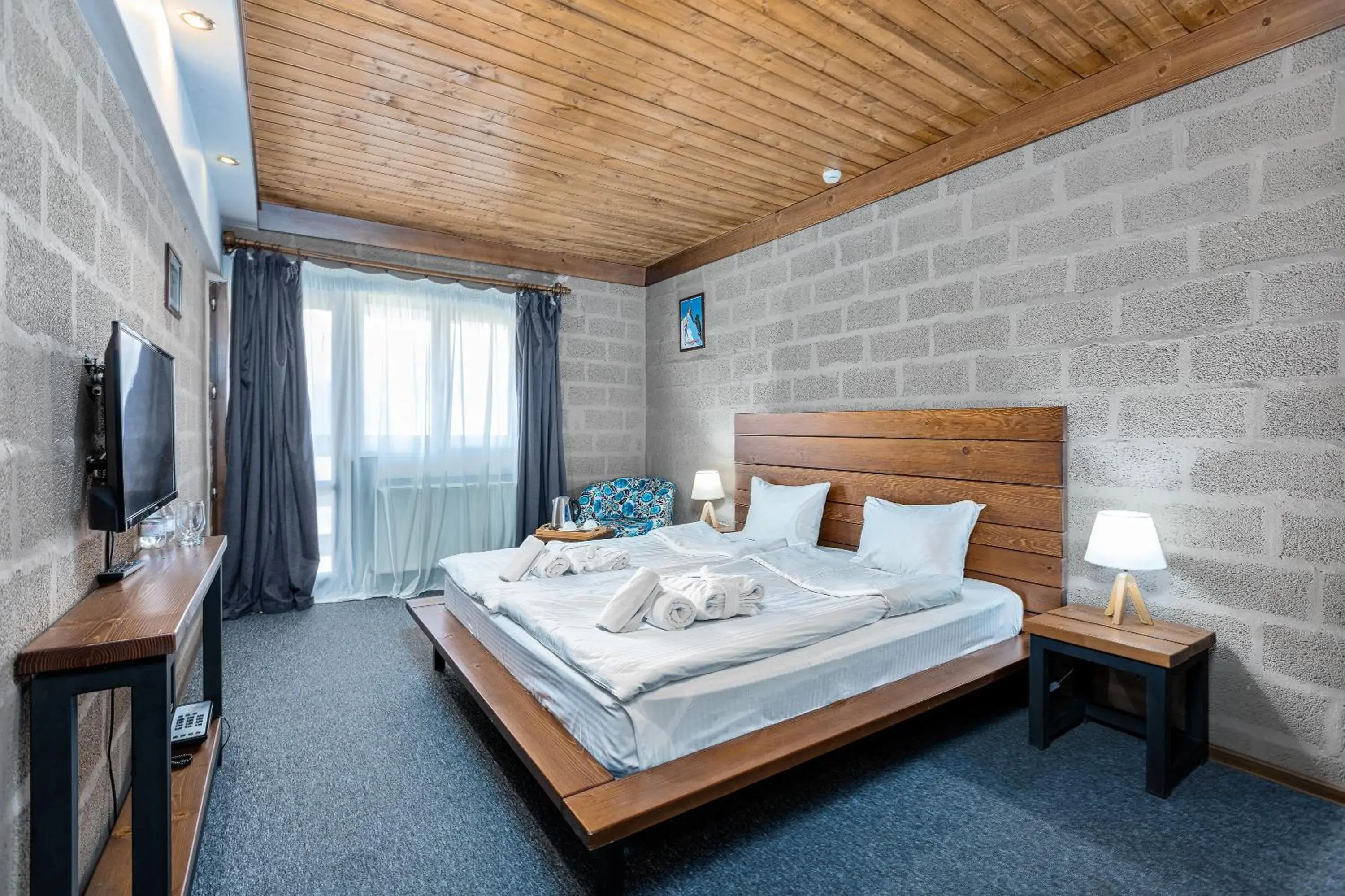 Bed in Alpine Lounge Boutique Hotel Bed in Alpine Lounge Boutique Hotel