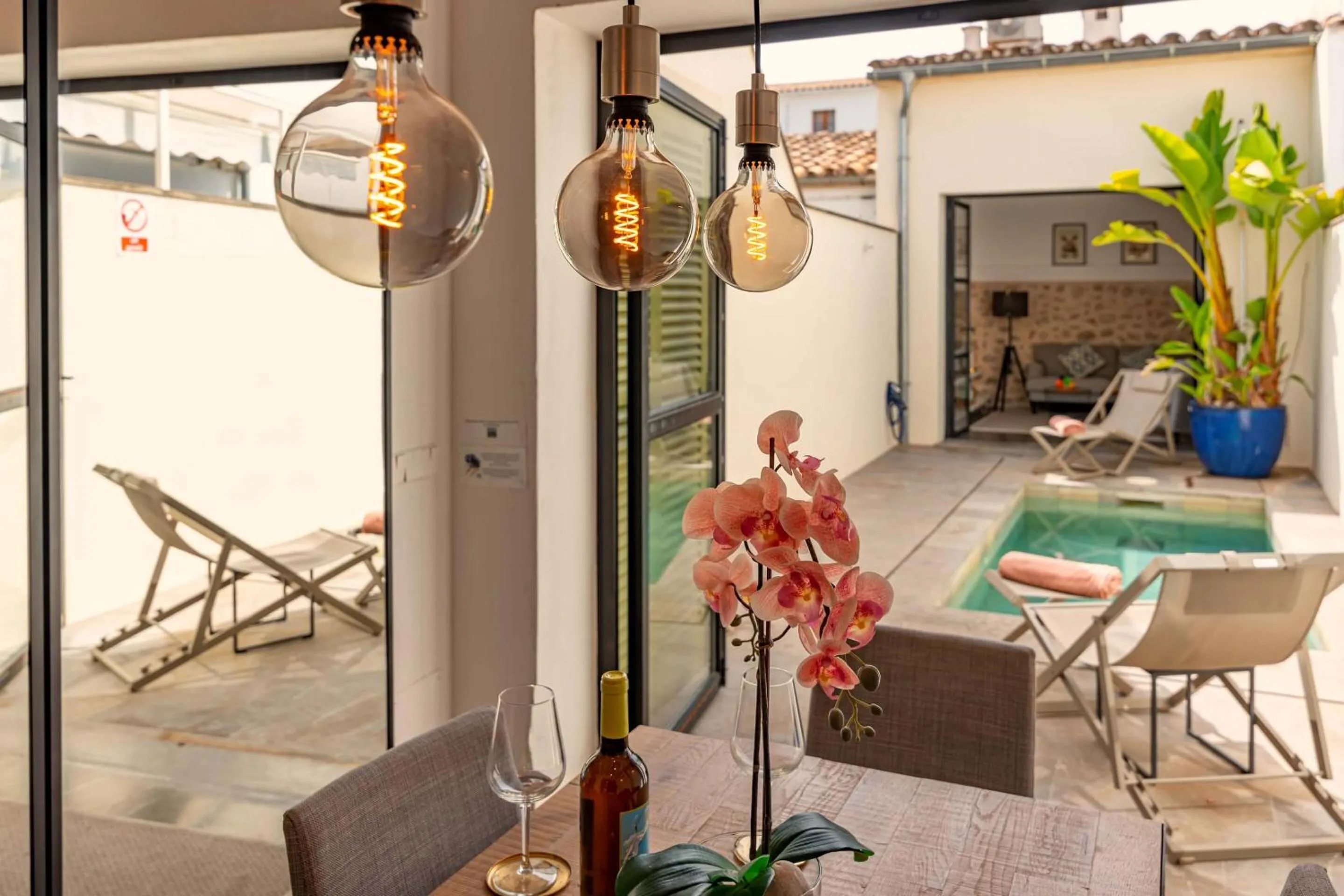 Villa Roser Vell by Sealand Villas