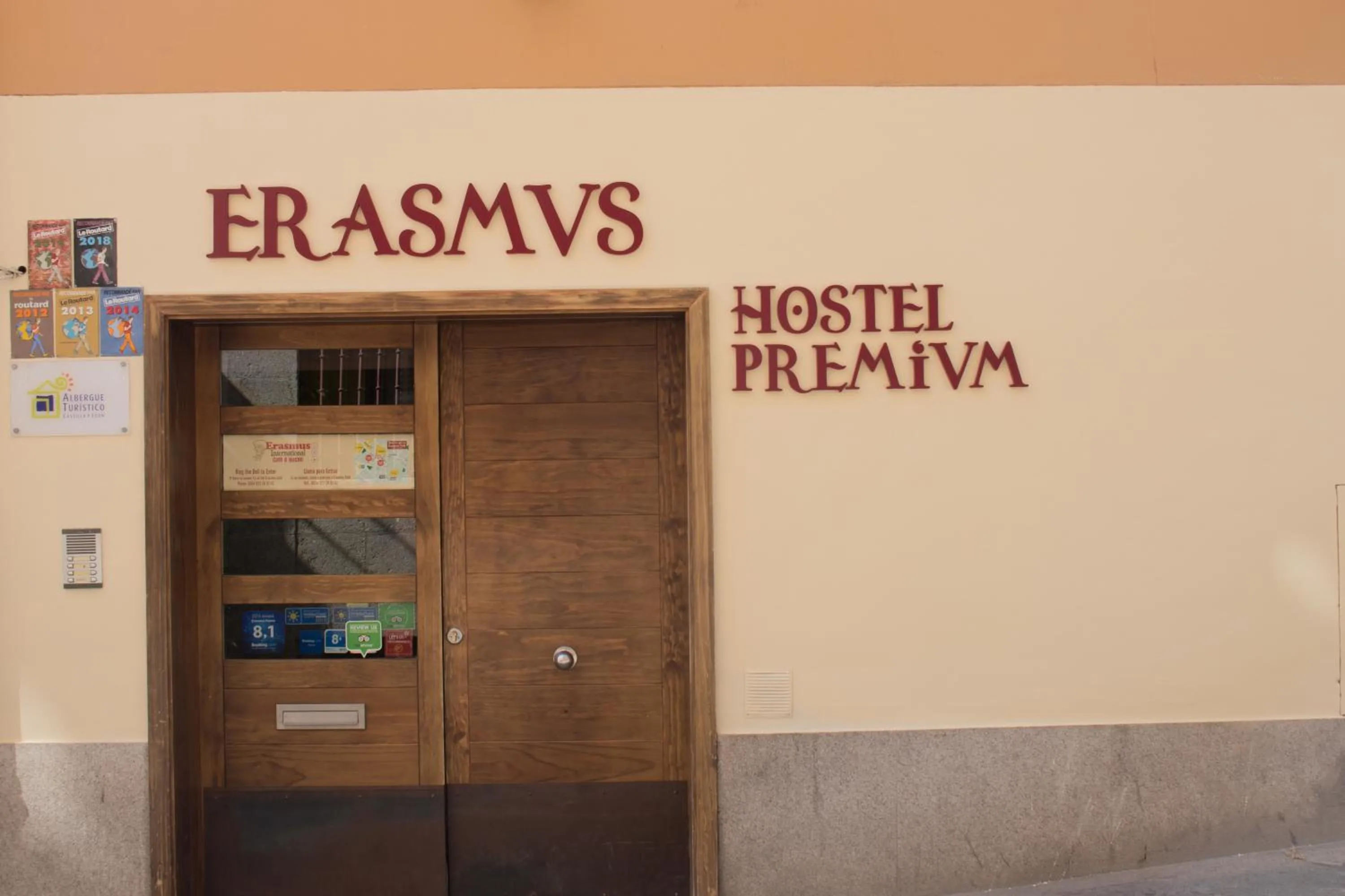 Facade/entrance in Amelia by gaiarooms