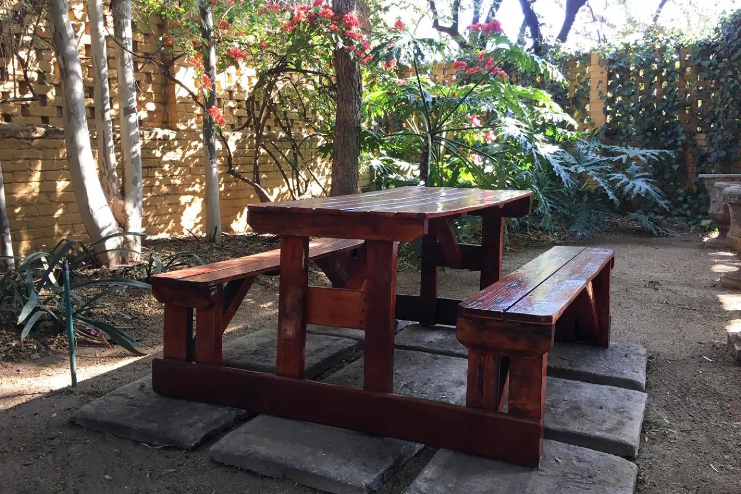Roosters Nest BnB