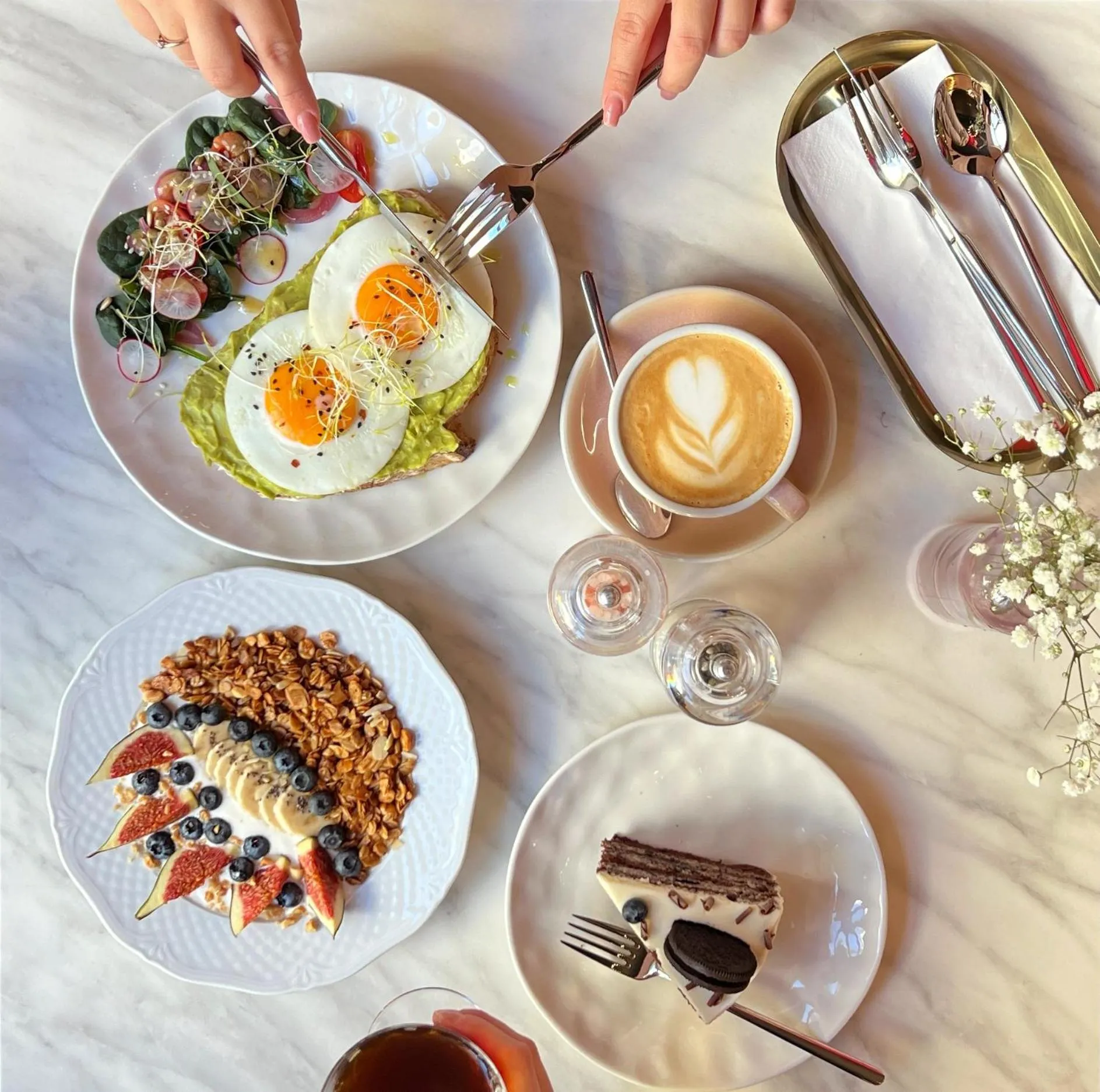 Breakfast in Crystal Suites Old Town