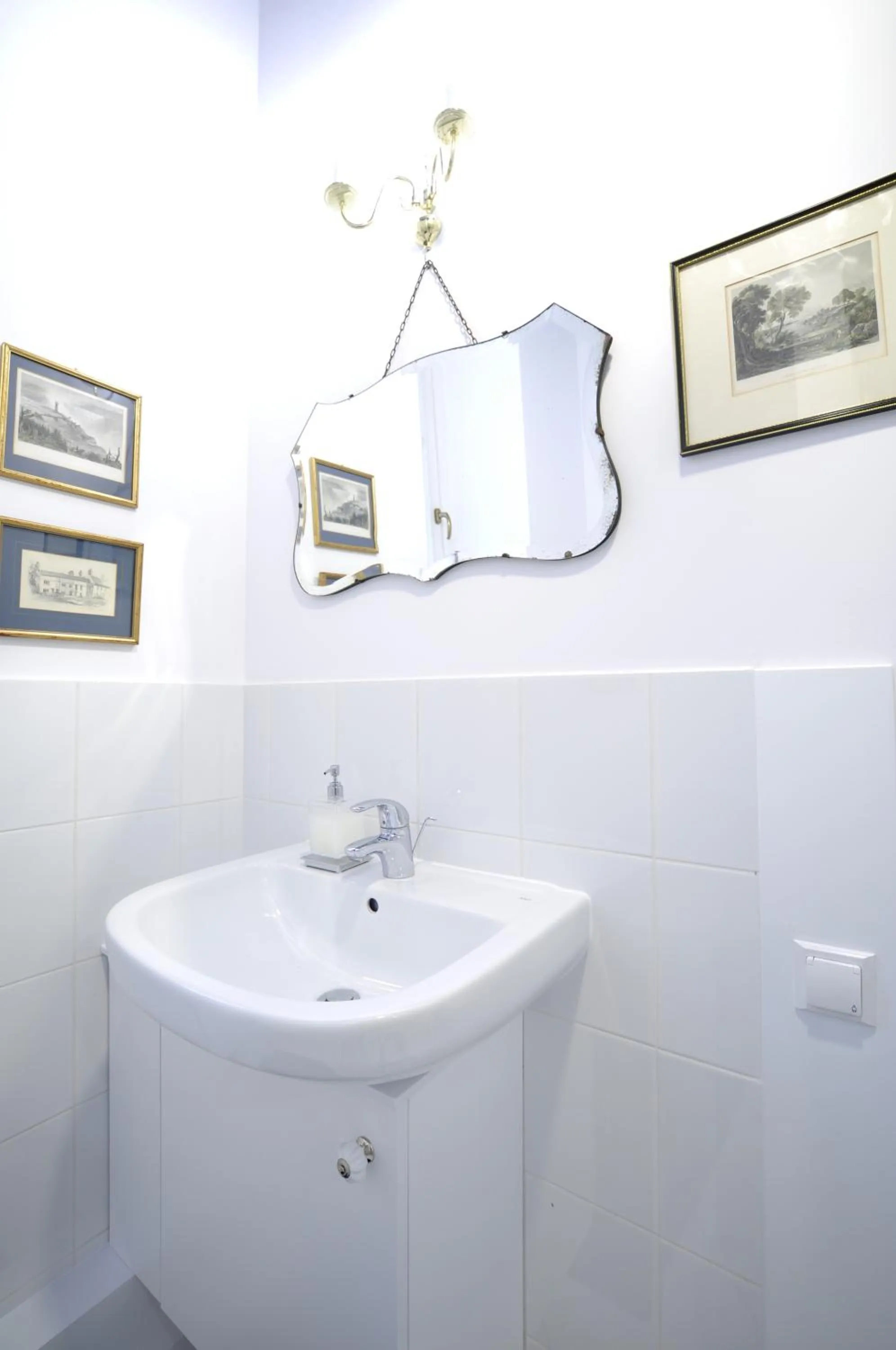 Bathroom in Crystal Suites Old Town