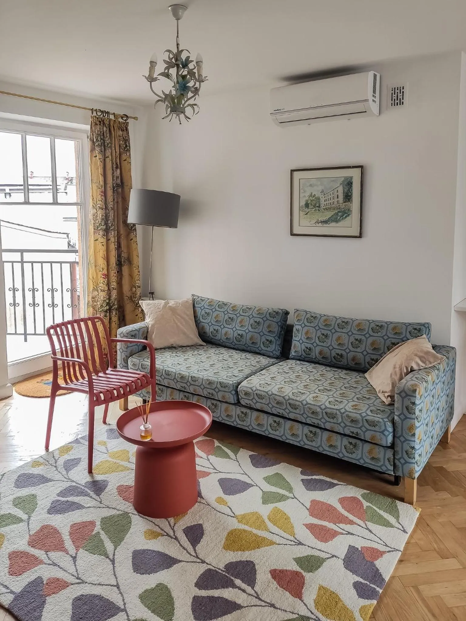 Living room in Crystal Suites Old Town