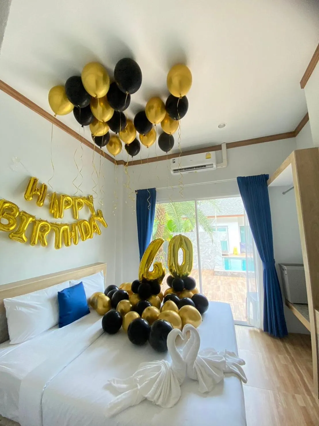 Decorative detail, Bed in Amadha Villas Retreat 