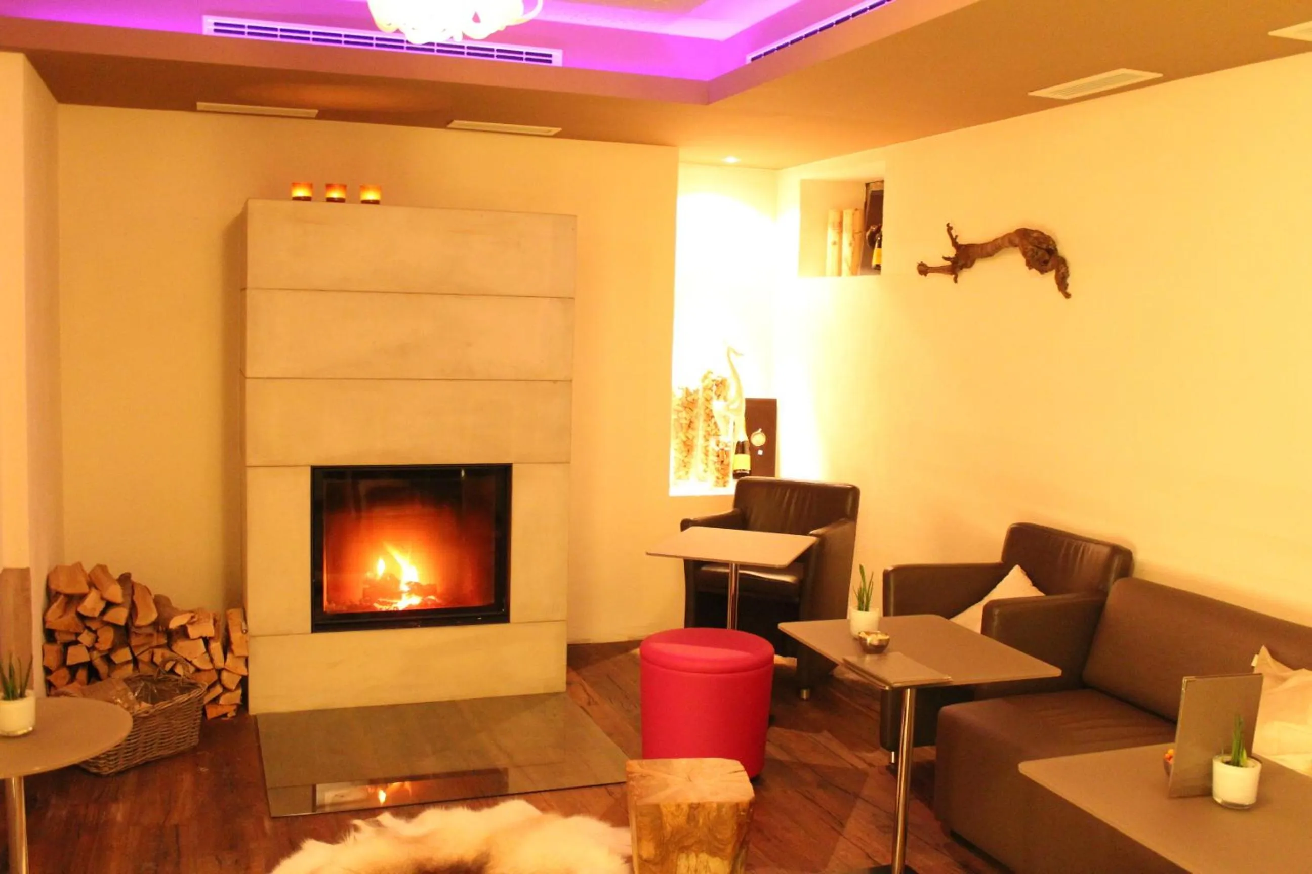 Lounge or bar in Die Reichsstadt - Hotel Spa und Restaurant