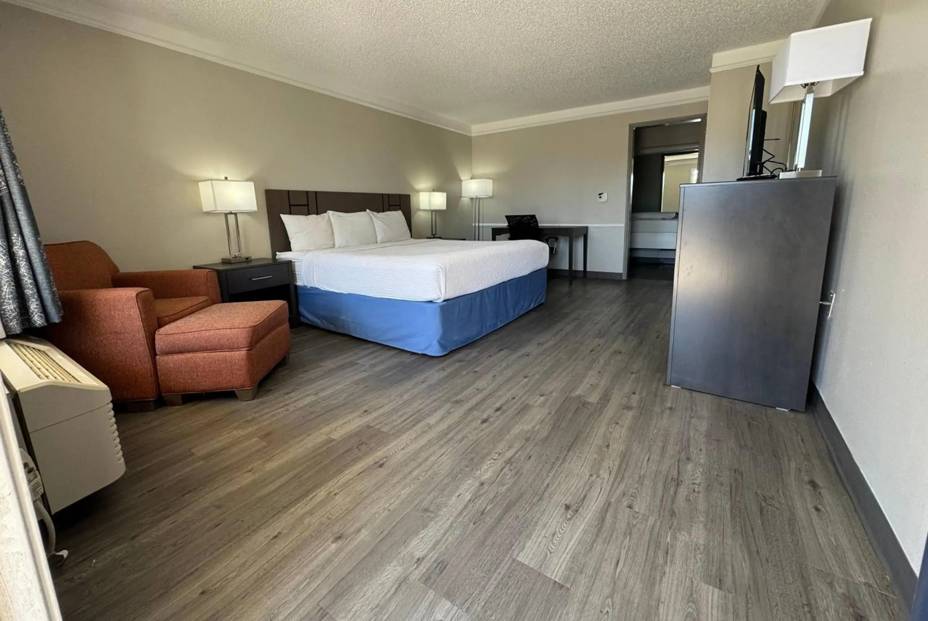 Bed in Days Inn by Wyndham Georgetown Bed in Days Inn by Wyndham Georgetown