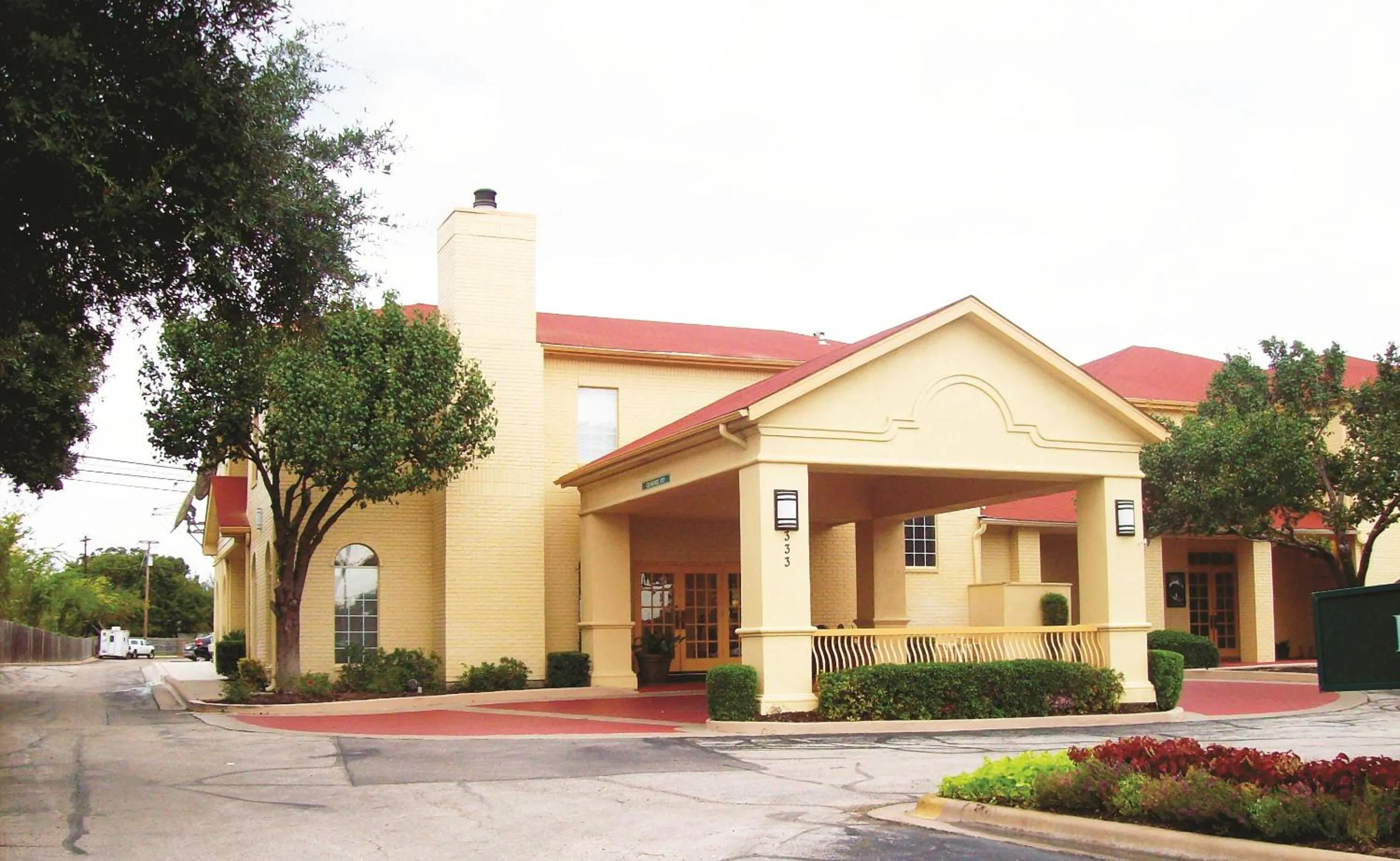 Property building in Days Inn by Wyndham Georgetown