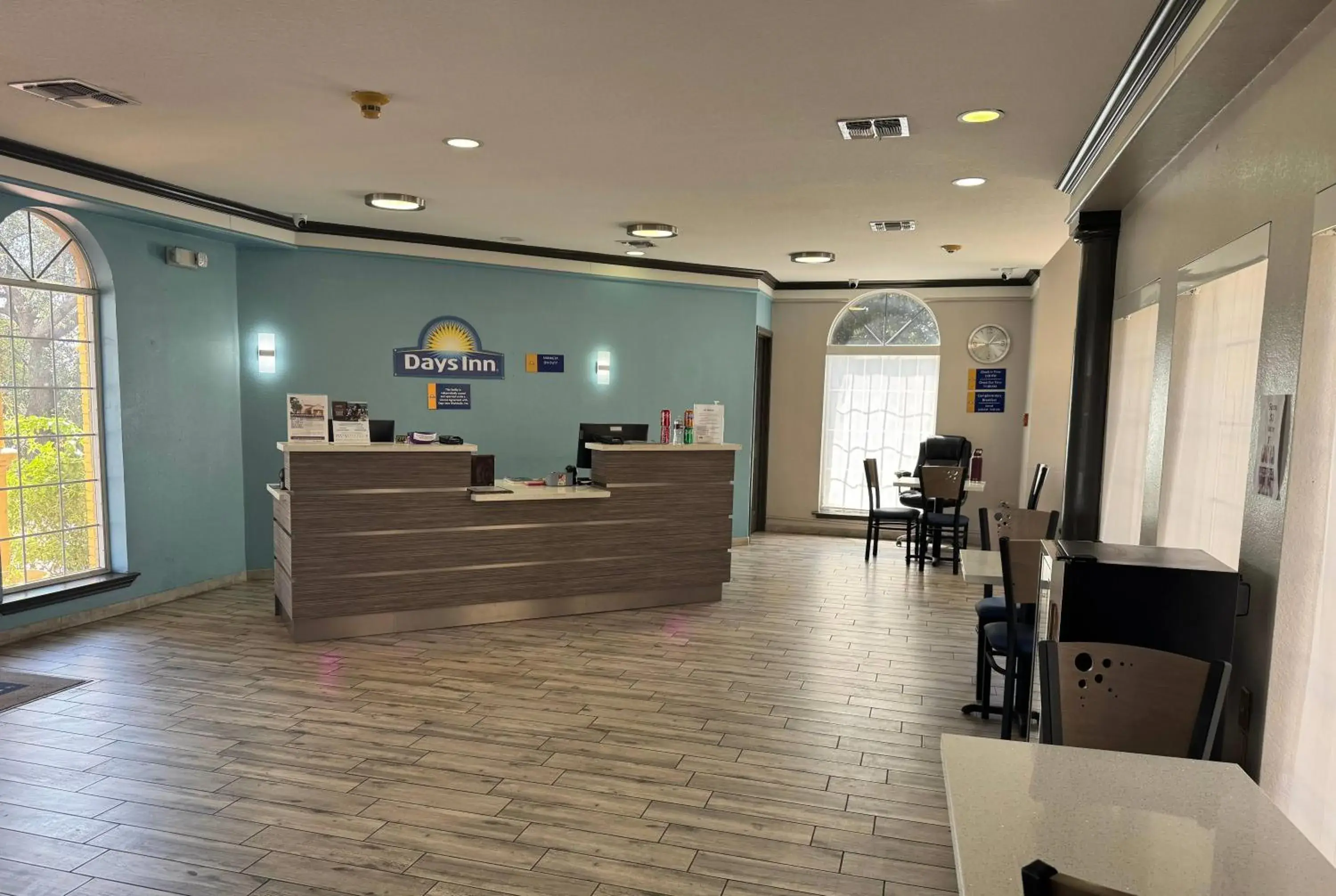 Lobby or reception in Days Inn by Wyndham Georgetown Lobby or reception in Days Inn by Wyndham Georgetown