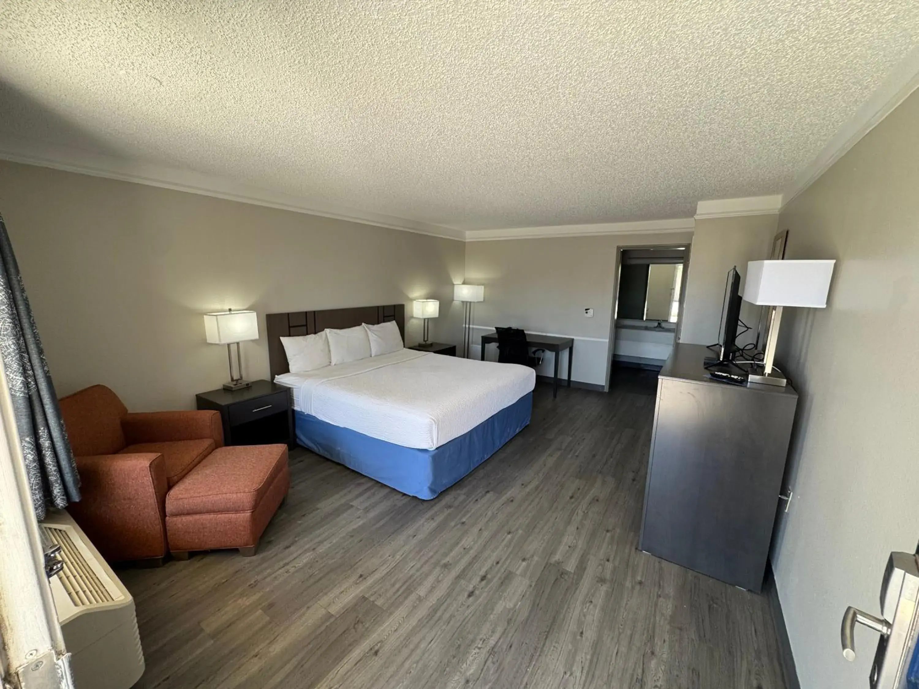 Bedroom, Bed in Days Inn by Wyndham Georgetown Bedroom, Bed in Days Inn by Wyndham Georgetown