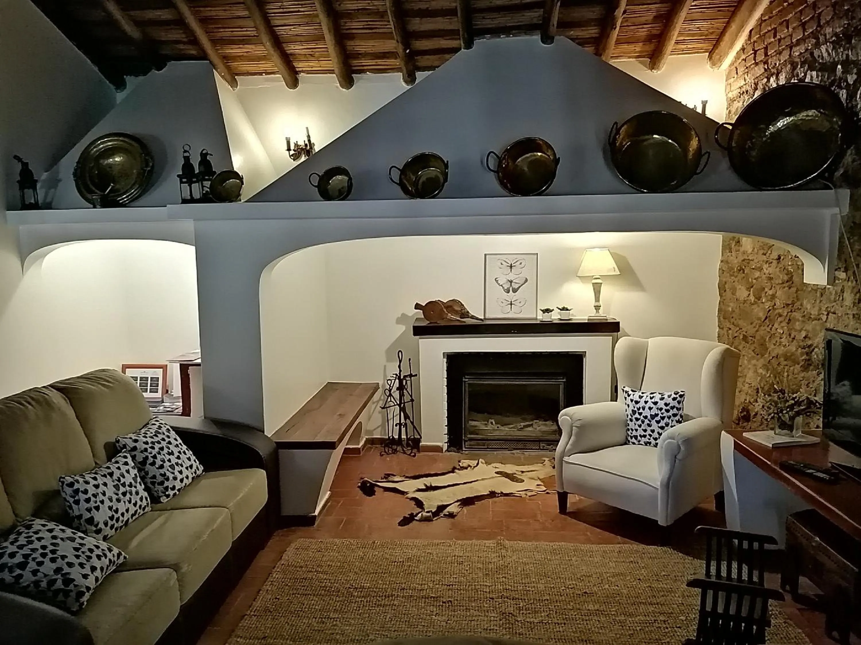 Communal lounge/ TV room in Herdade da Diabroria - Agroturismo