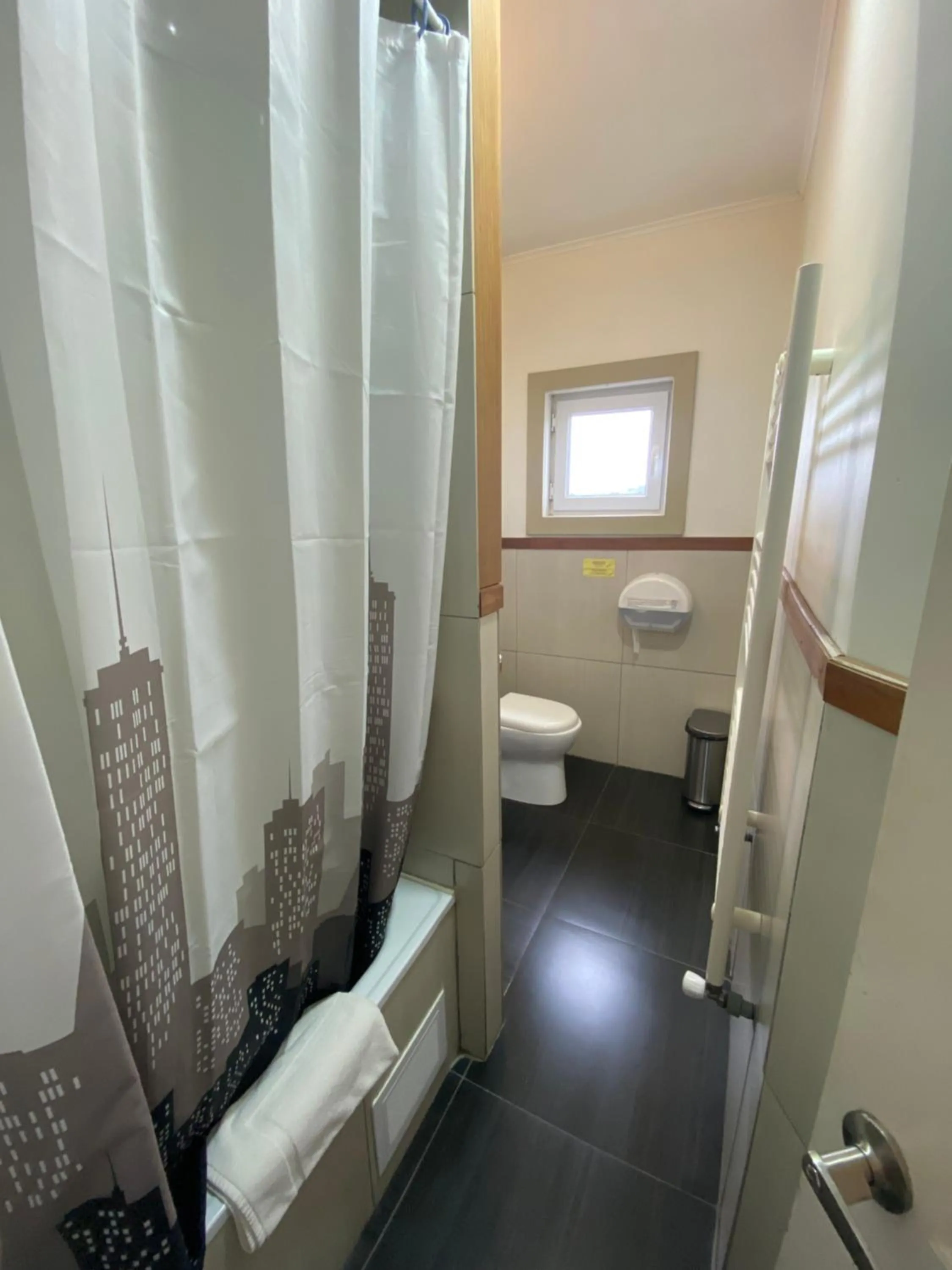Bathroom in Hostal Compass del Sur