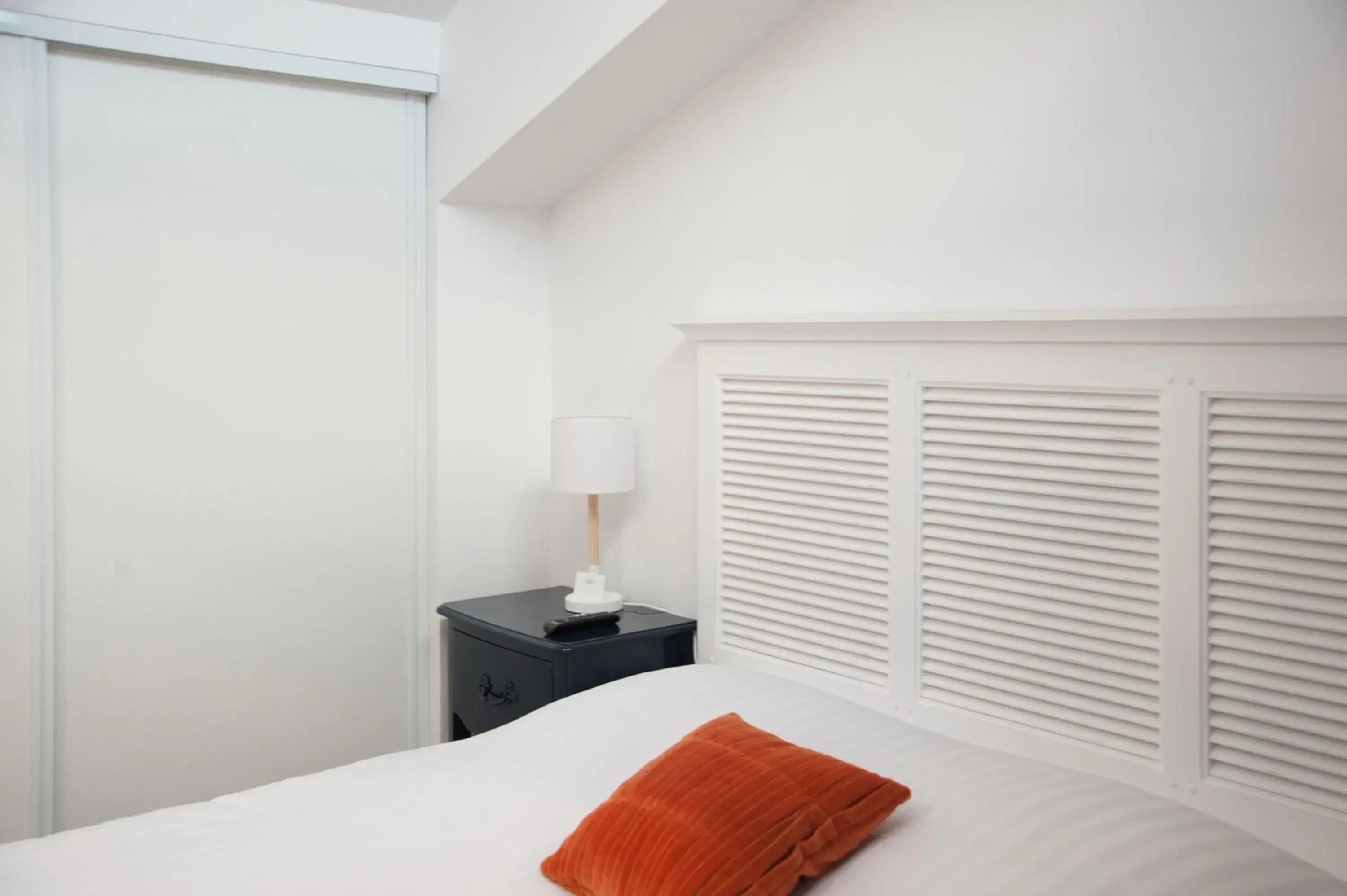 Bed in Résidence de l'Arsenal Royal - Meublés de Tourisme Bed in Résidence de l'Arsenal Royal - Meublés de Tourisme