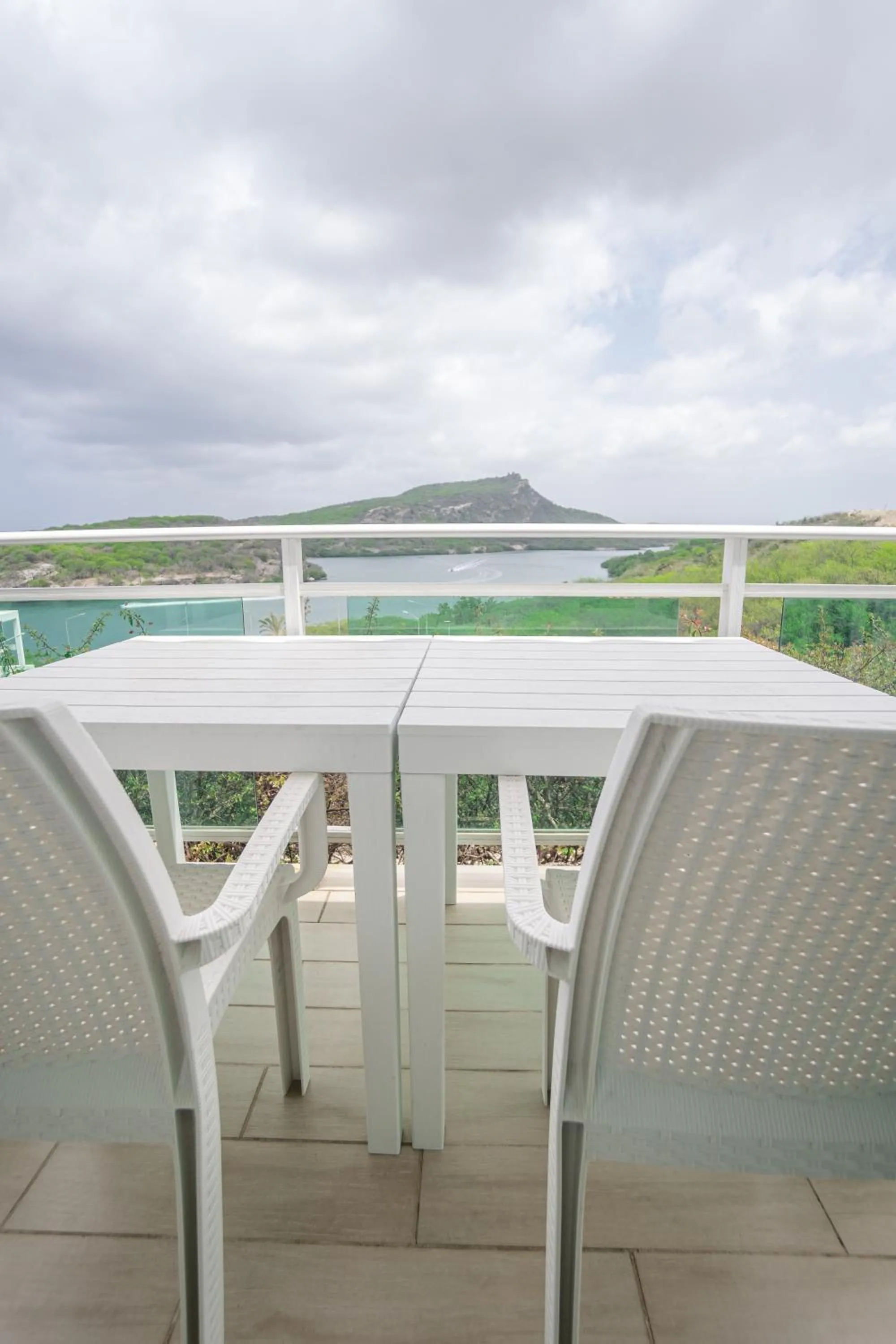 Day in Piscadera Harbour Village