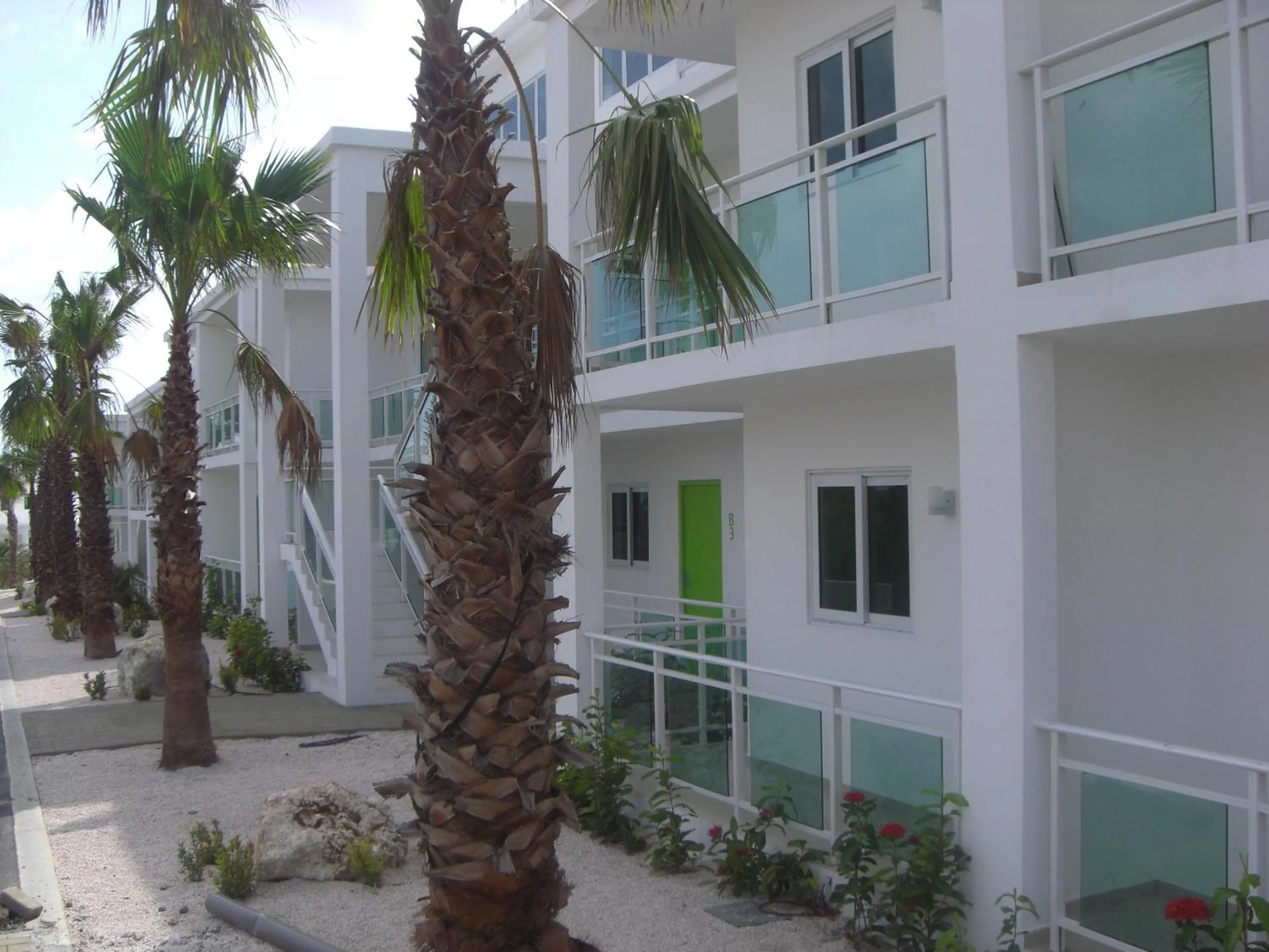 Property building in Piscadera Harbour Village