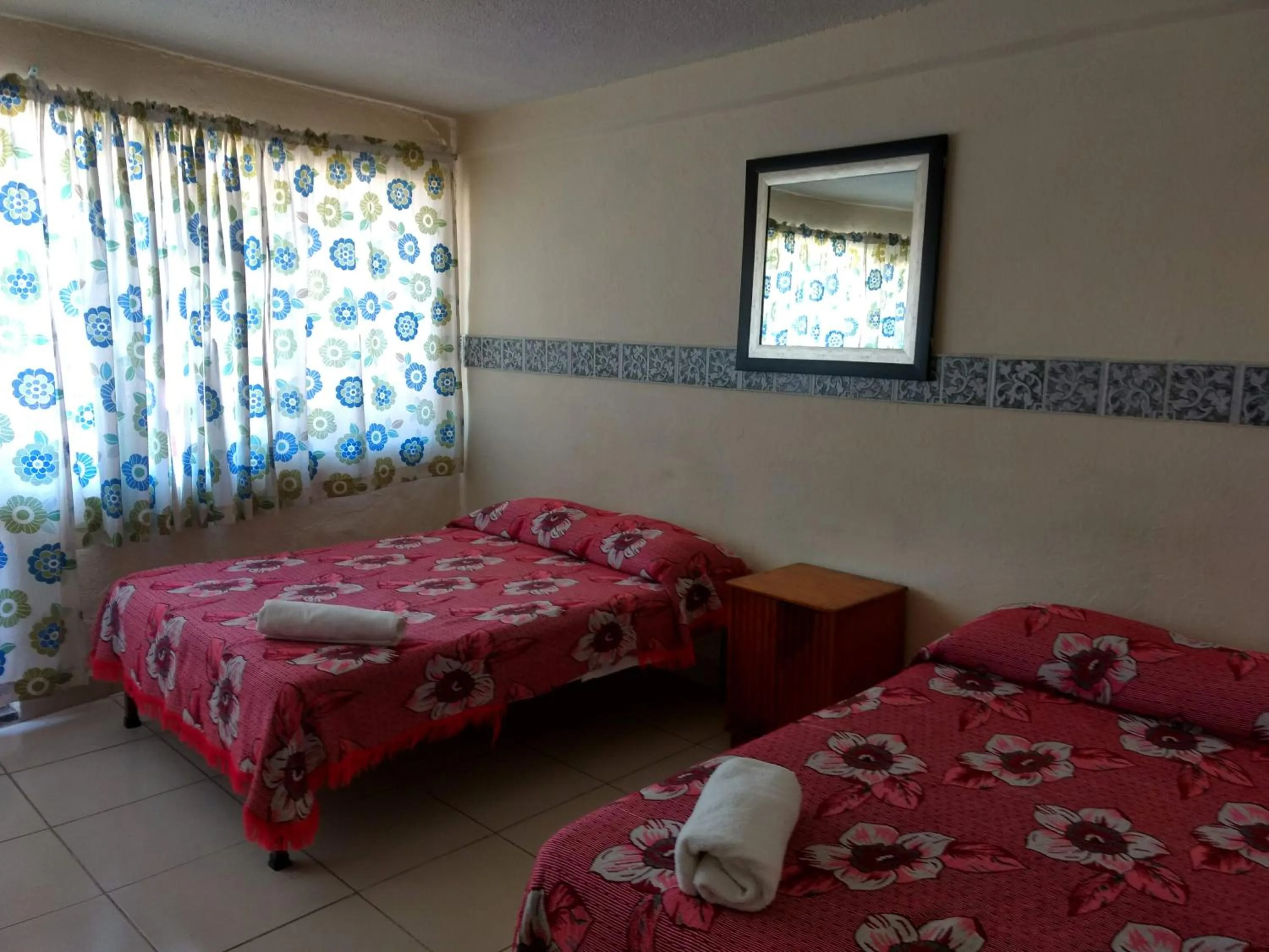 Photo of the whole room, Bed in Hotel Plaza Aleman