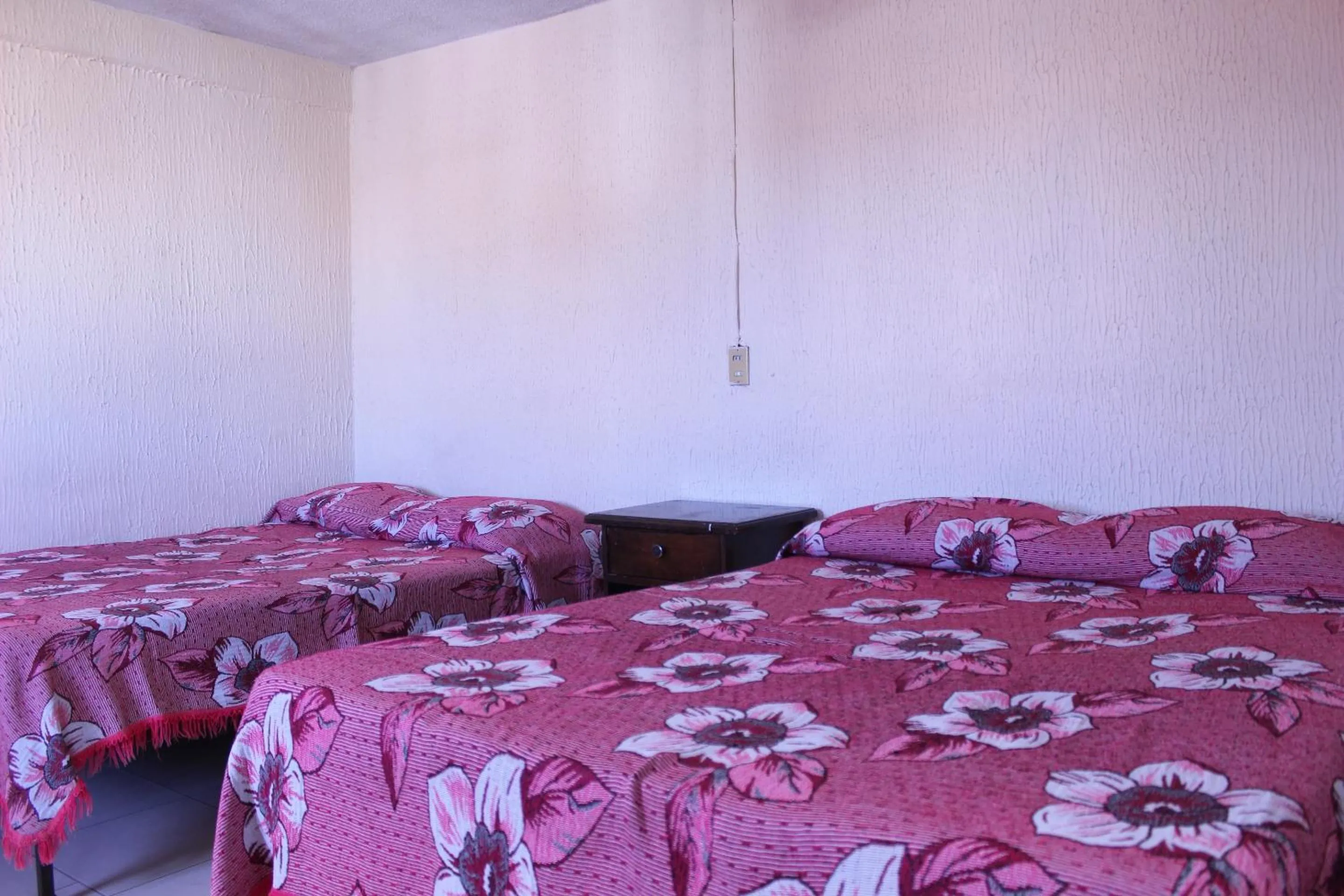 Bedroom, Bed in Hotel Plaza Aleman