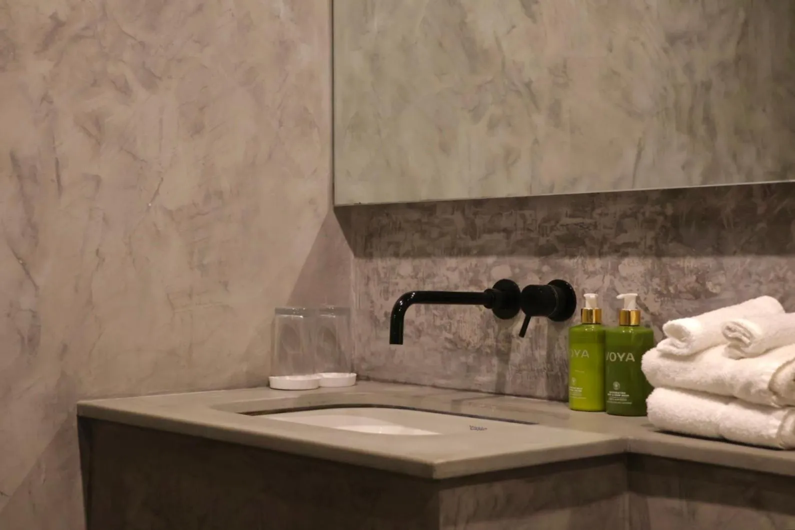 Bathroom in Fiddle + Bow Hotel