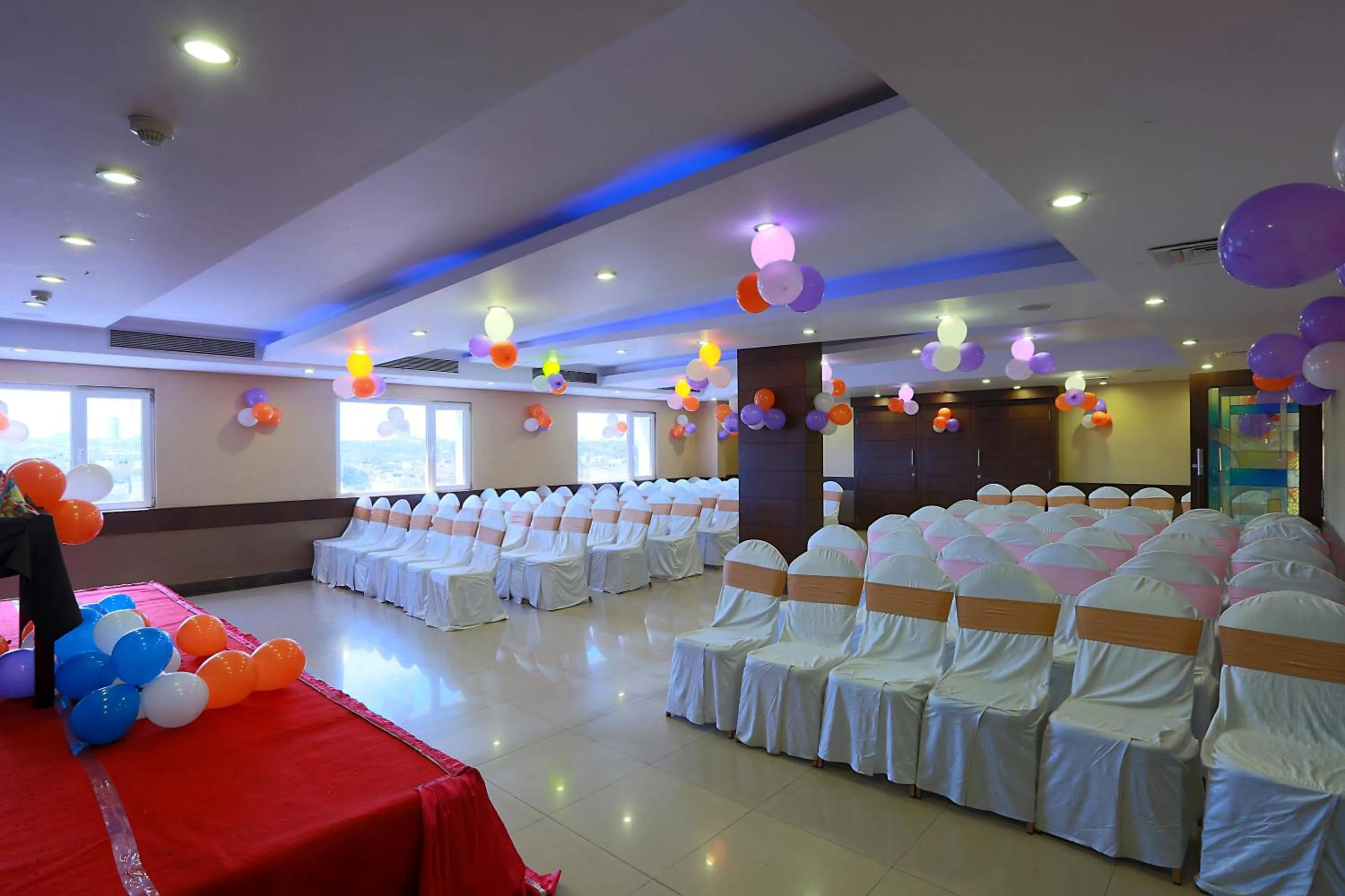 Banquet/Function facilities in Hotel Abhimaani Vasathi, Rajajinagar