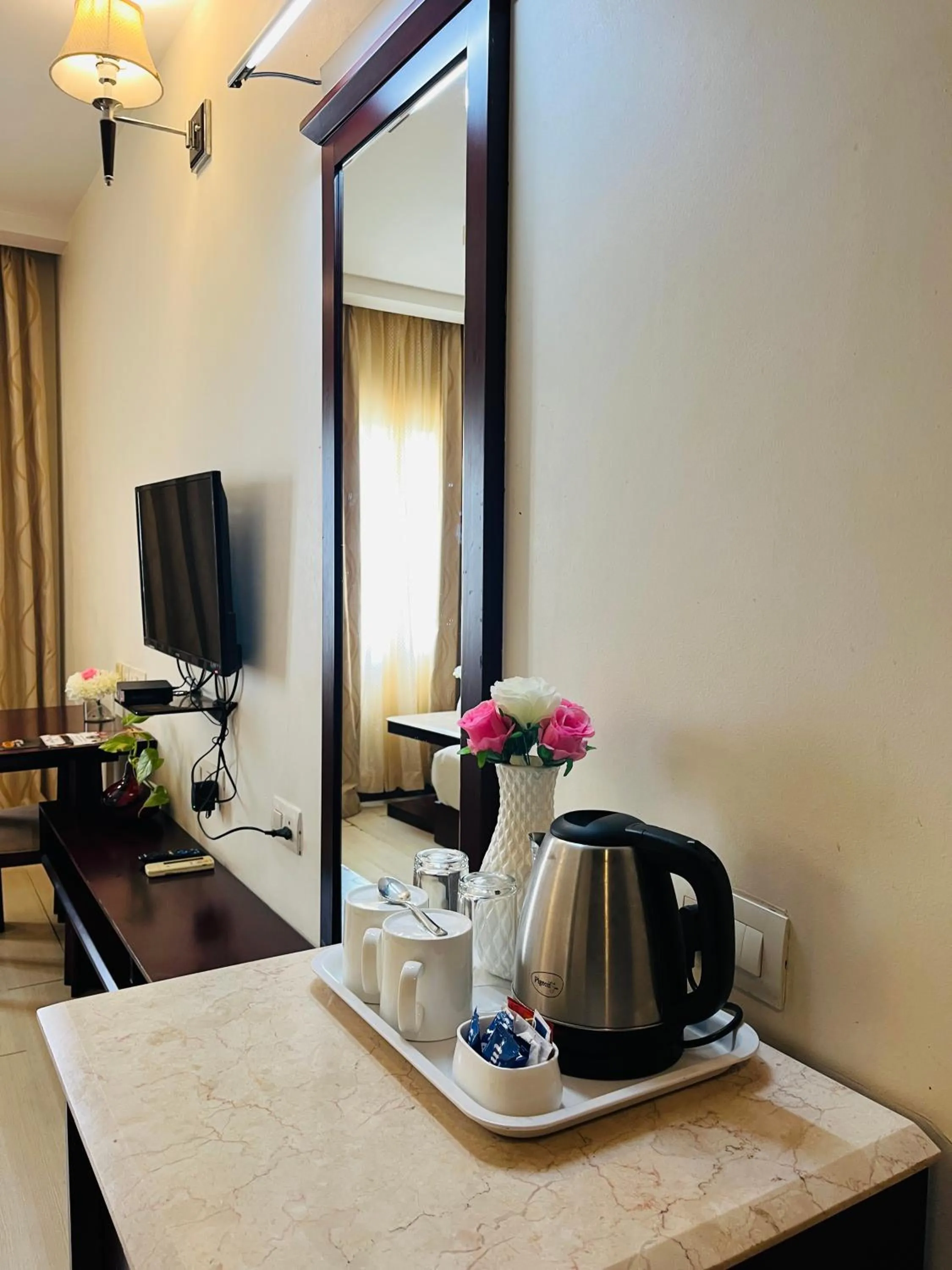Coffee/tea facilities in Hotel Abhimaani Vasathi, Rajajinagar