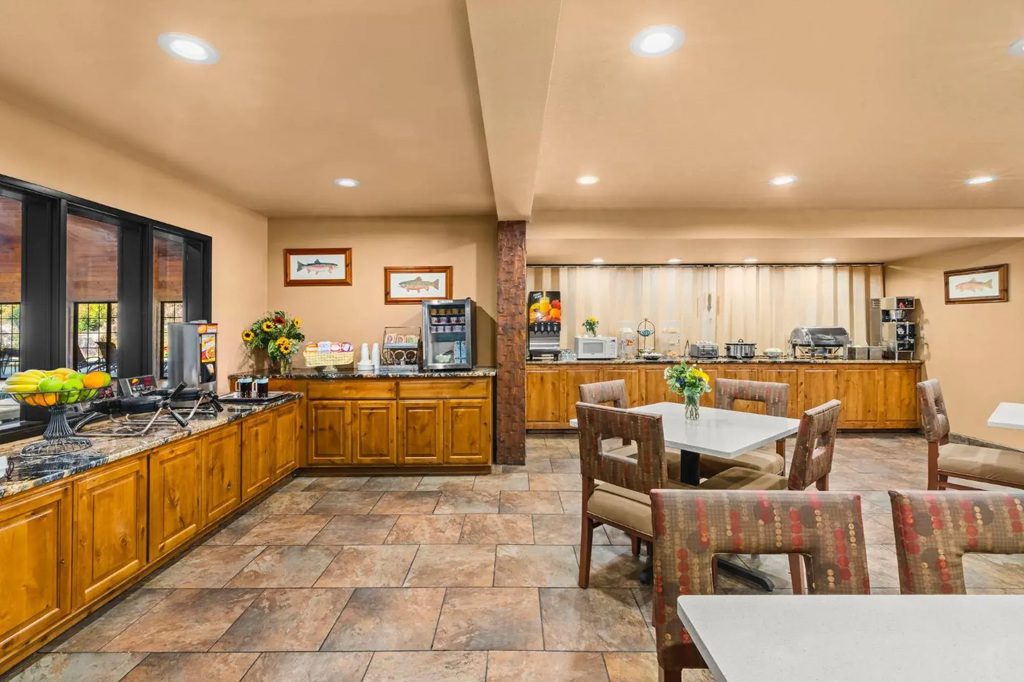 Buffet breakfast in Bitterroot River Inn and Conference Center Buffet breakfast in Bitterroot River Inn and Conference Center
