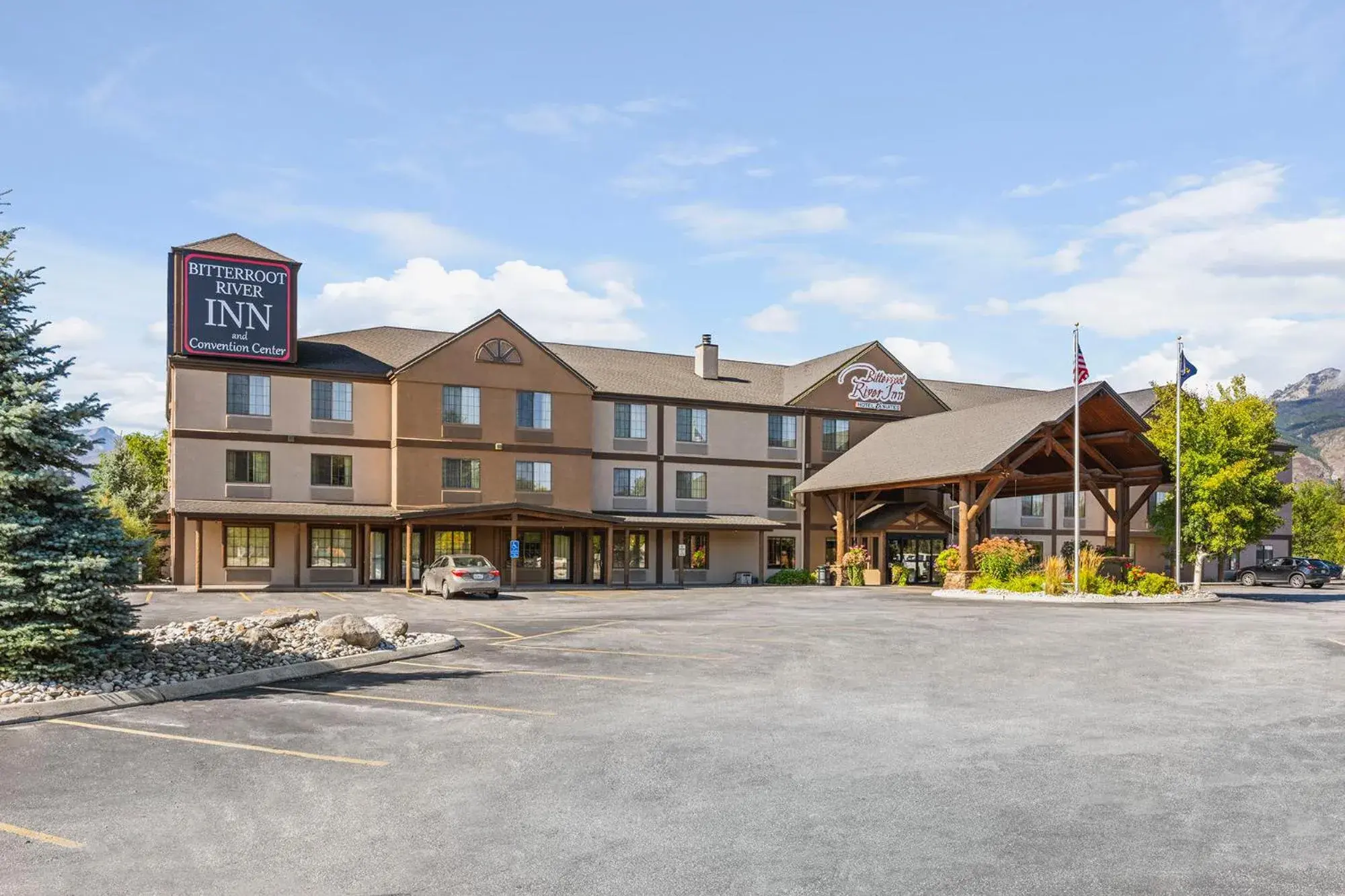 Property building in Bitterroot River Inn and Conference Center Property building in Bitterroot River Inn and Conference Center