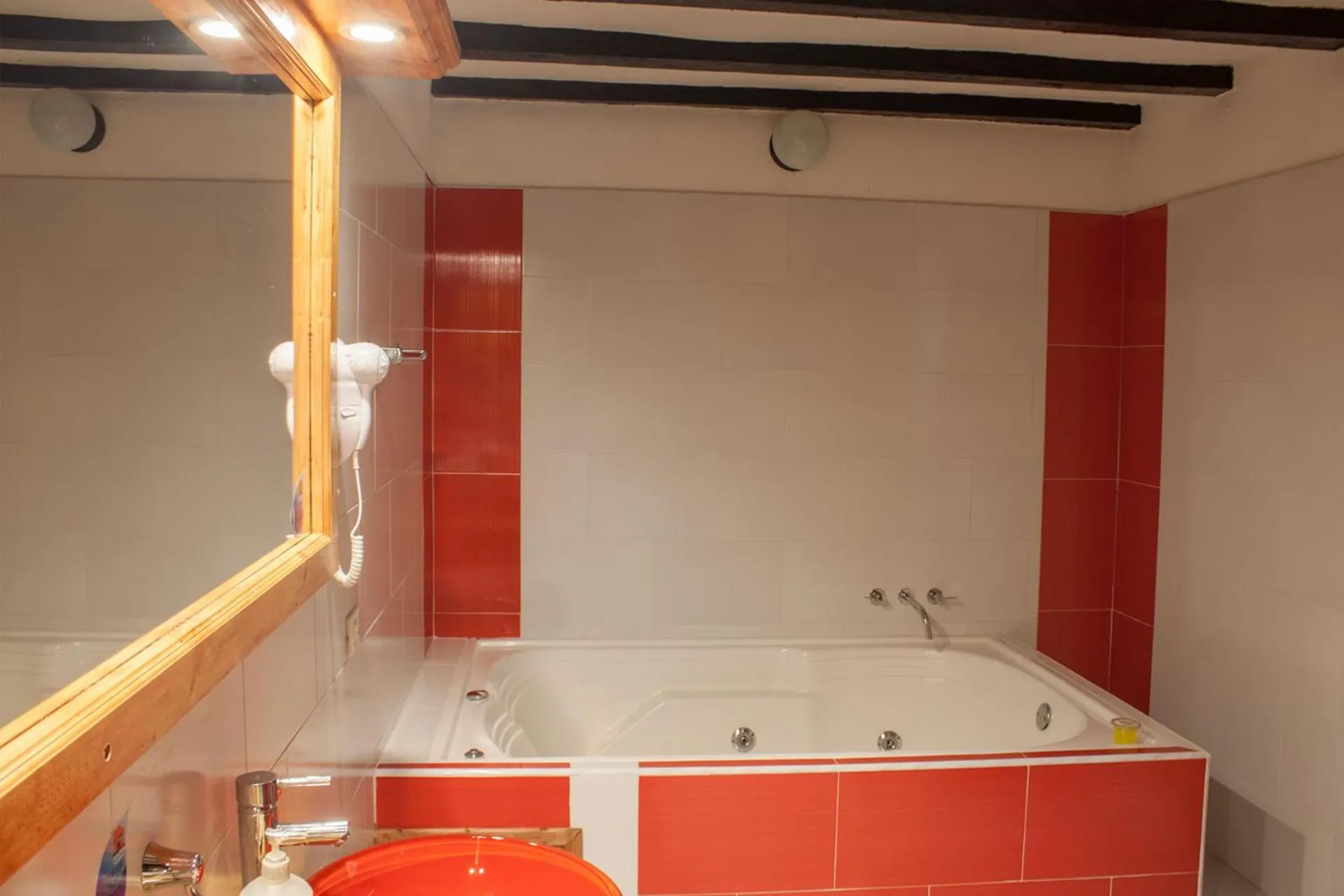 Decorative detail in Hotel Spa Casa de Adobe Villa de Leyva