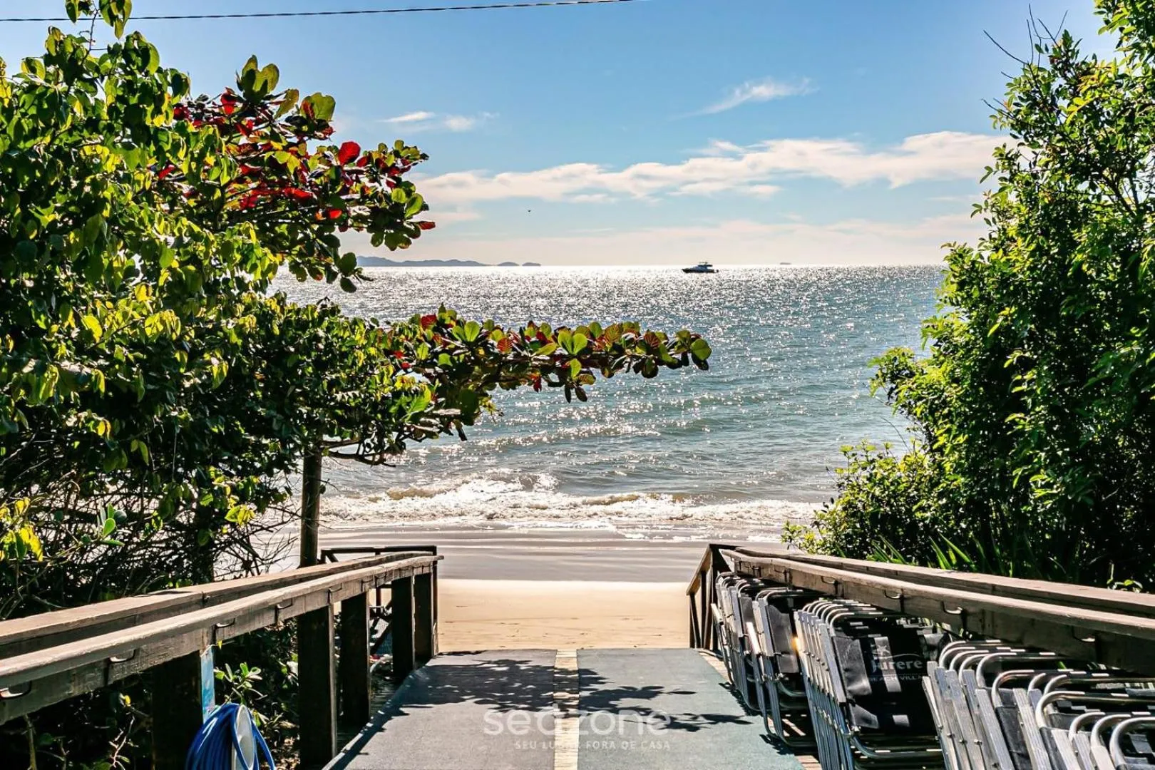 Modern Studios by the Sea - Jurerê Beach Village JBVTOP