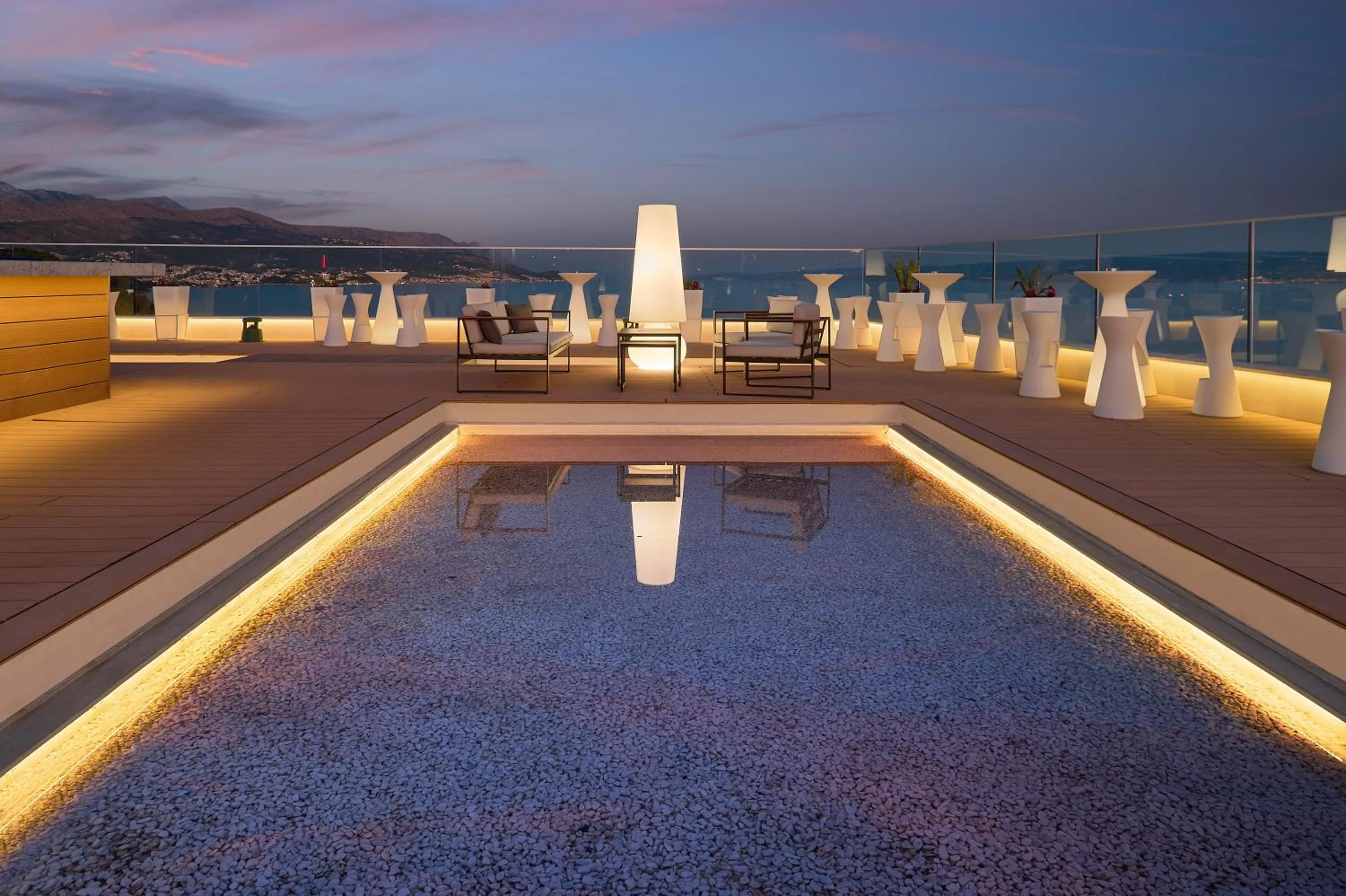 Patio in Amphora Hotel