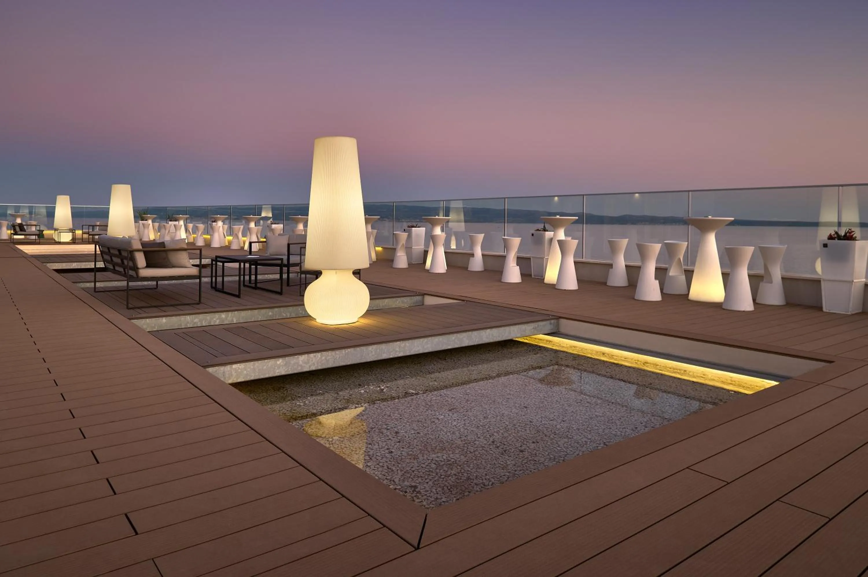 Pool view in Amphora Hotel