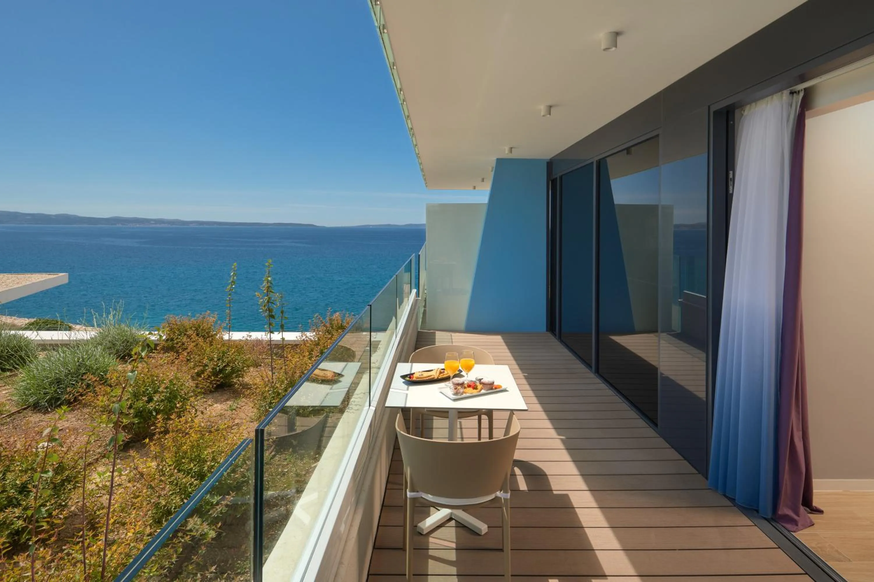 Balcony/Terrace in Amphora Hotel