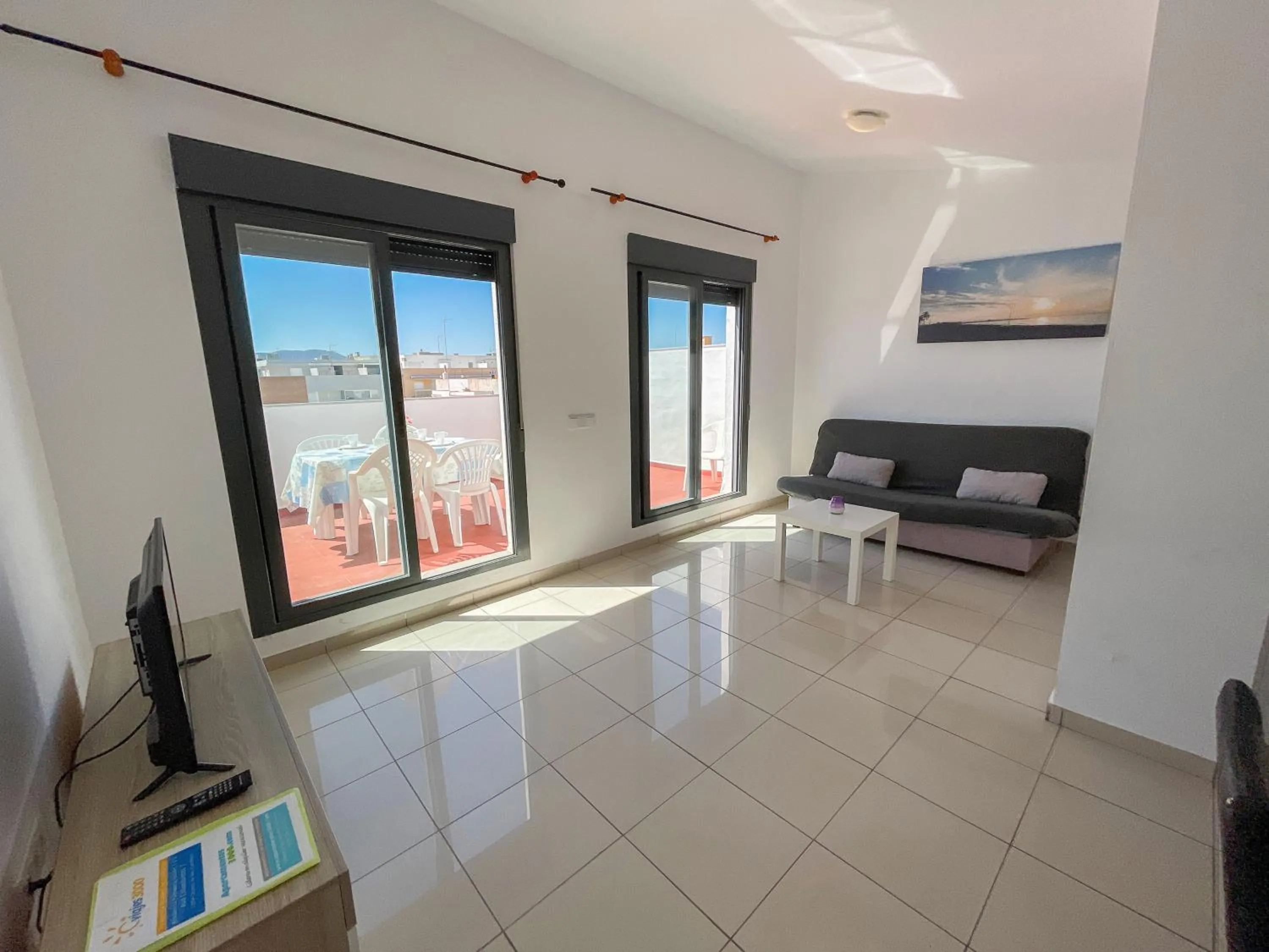 TV and multimedia in Apartamentos Playa de Benicarló 3000