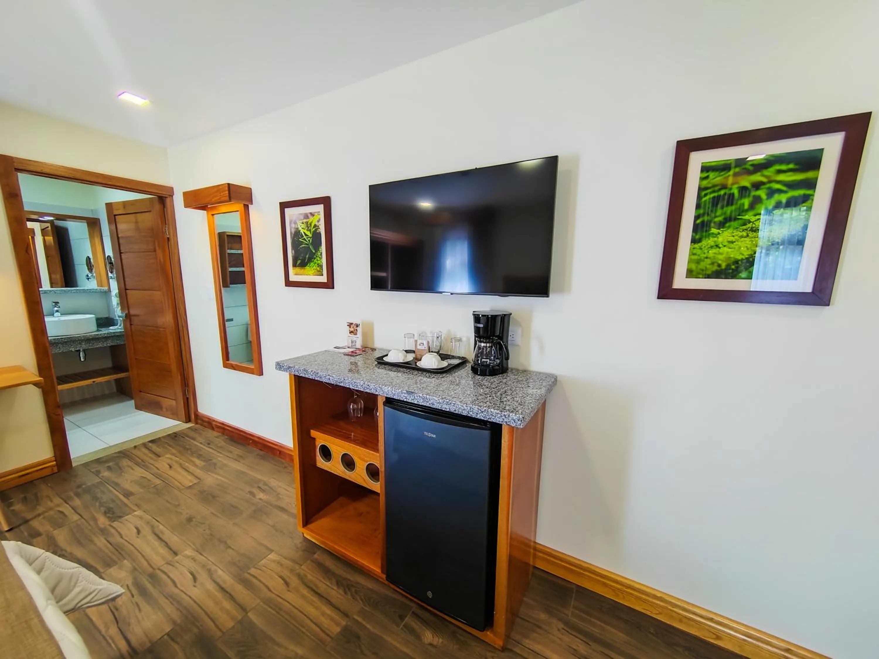 TV and multimedia in Sibu Boutique Hotel