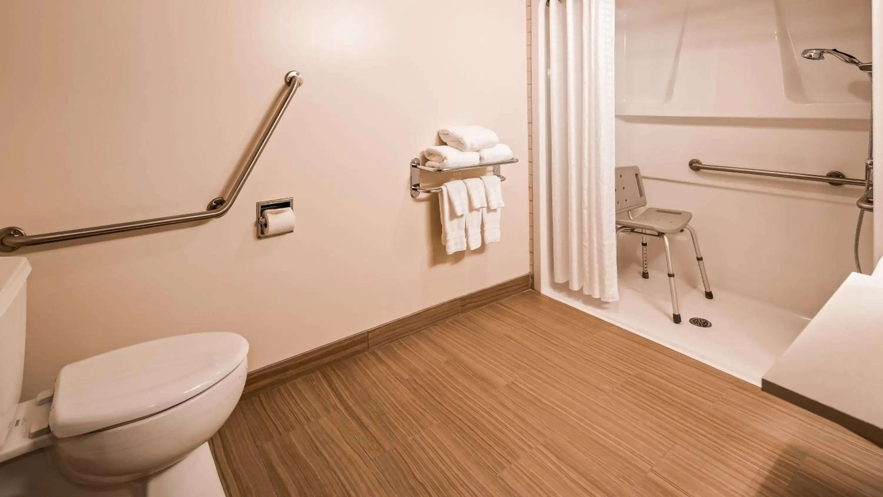 Restaurant/places to eat in Best Western Plus Pitt Meadows Inn & Suites Restaurant/places to eat in Best Western Plus Pitt Meadows Inn & Suites