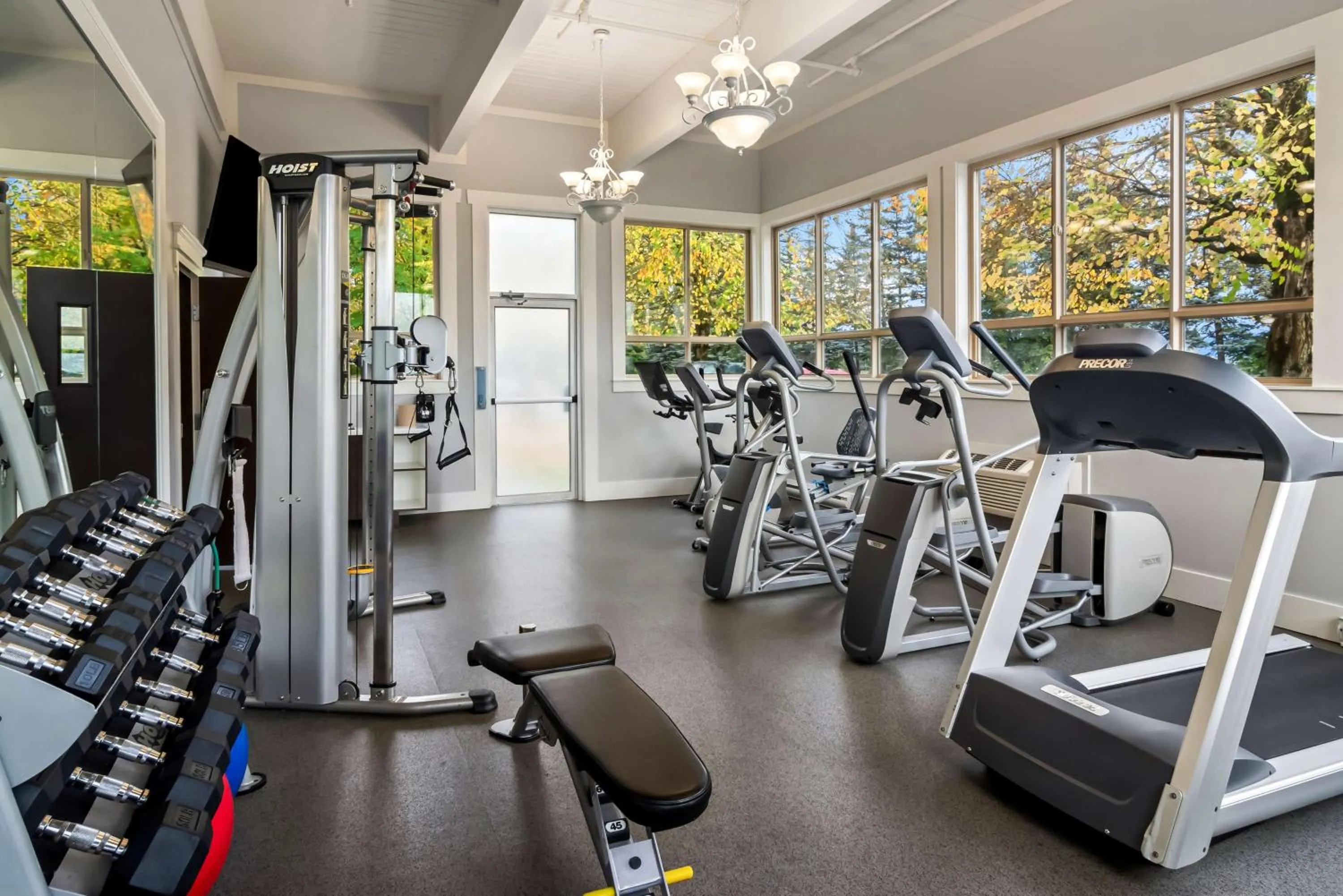Fitness centre/facilities in Best Western Plus Pitt Meadows Inn &amp; Suites
