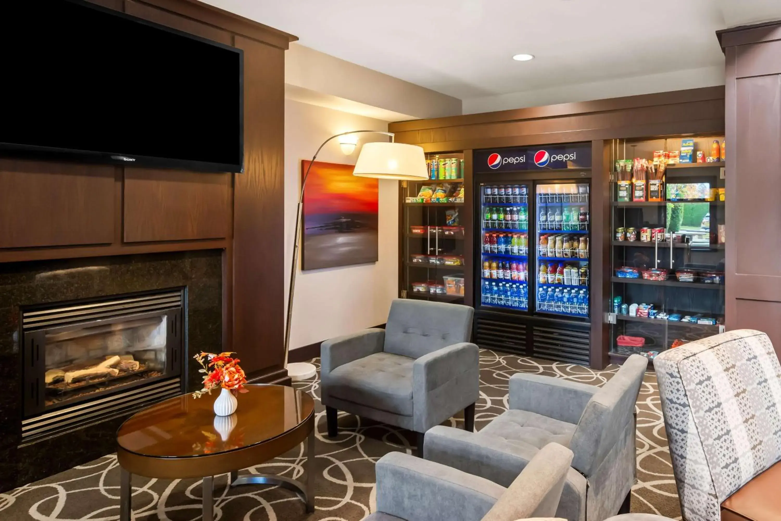 Lobby or reception in Best Western Plus Pitt Meadows Inn & Suites Lobby or reception in Best Western Plus Pitt Meadows Inn & Suites