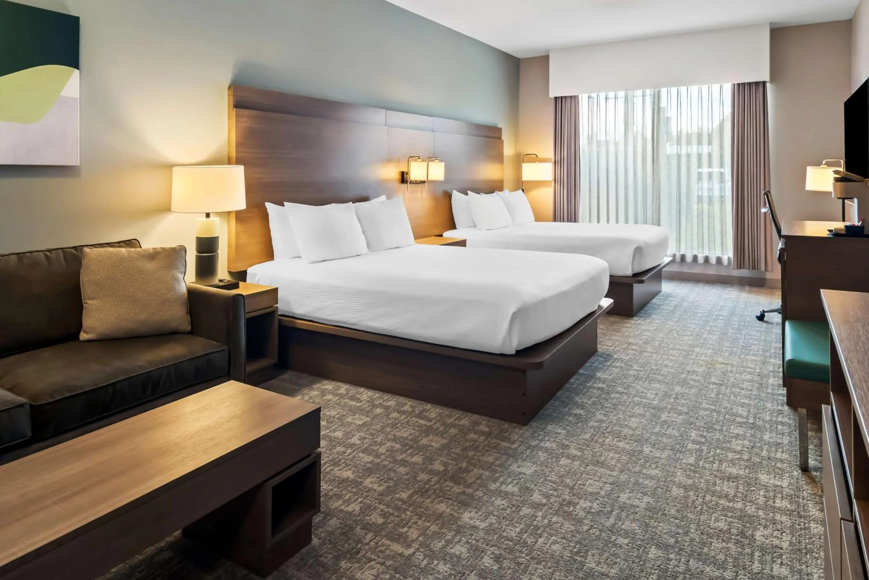 Bedroom, Bed in Best Western Plus Pitt Meadows Inn &amp; Suites