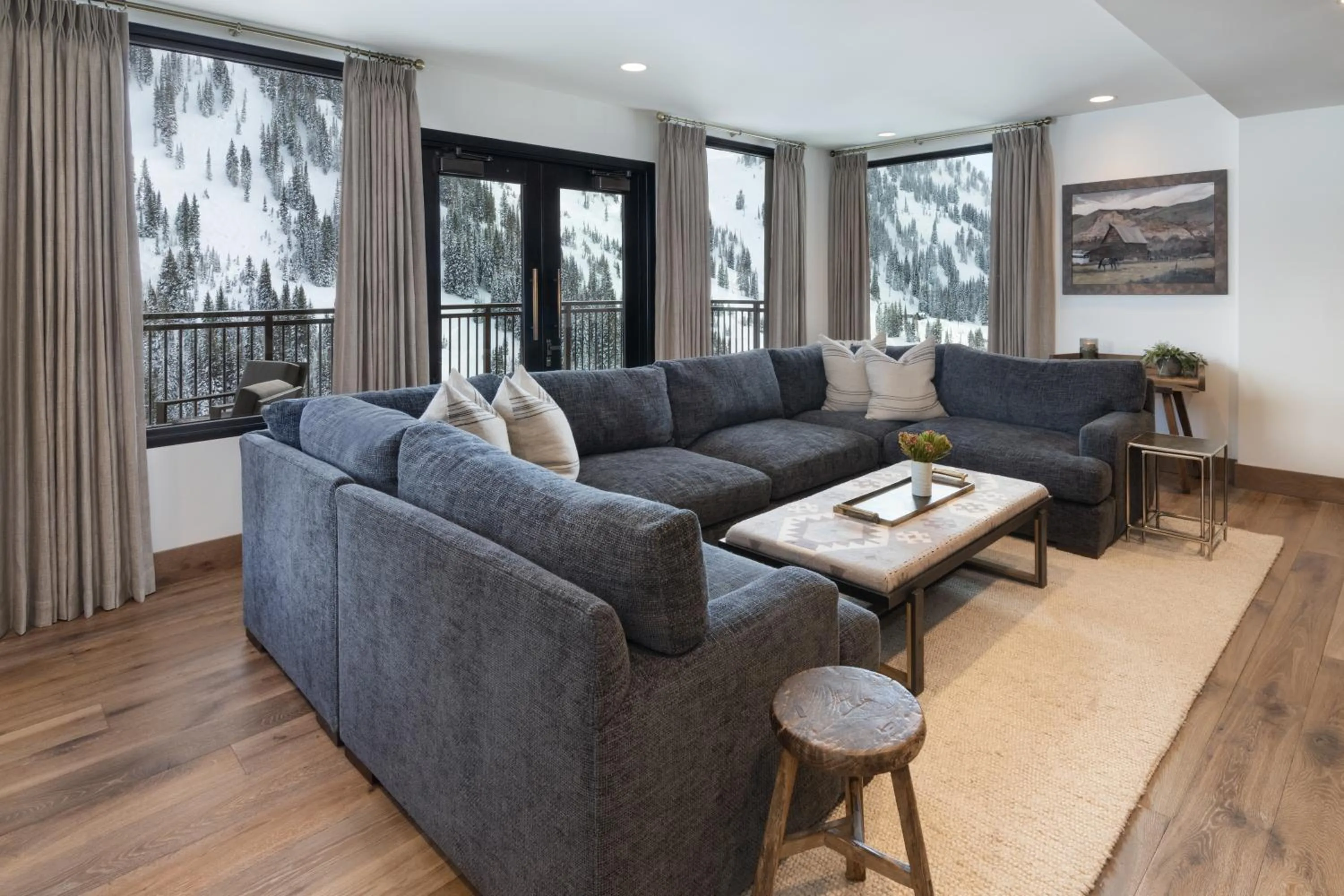 Living room in The Snowpine Lodge