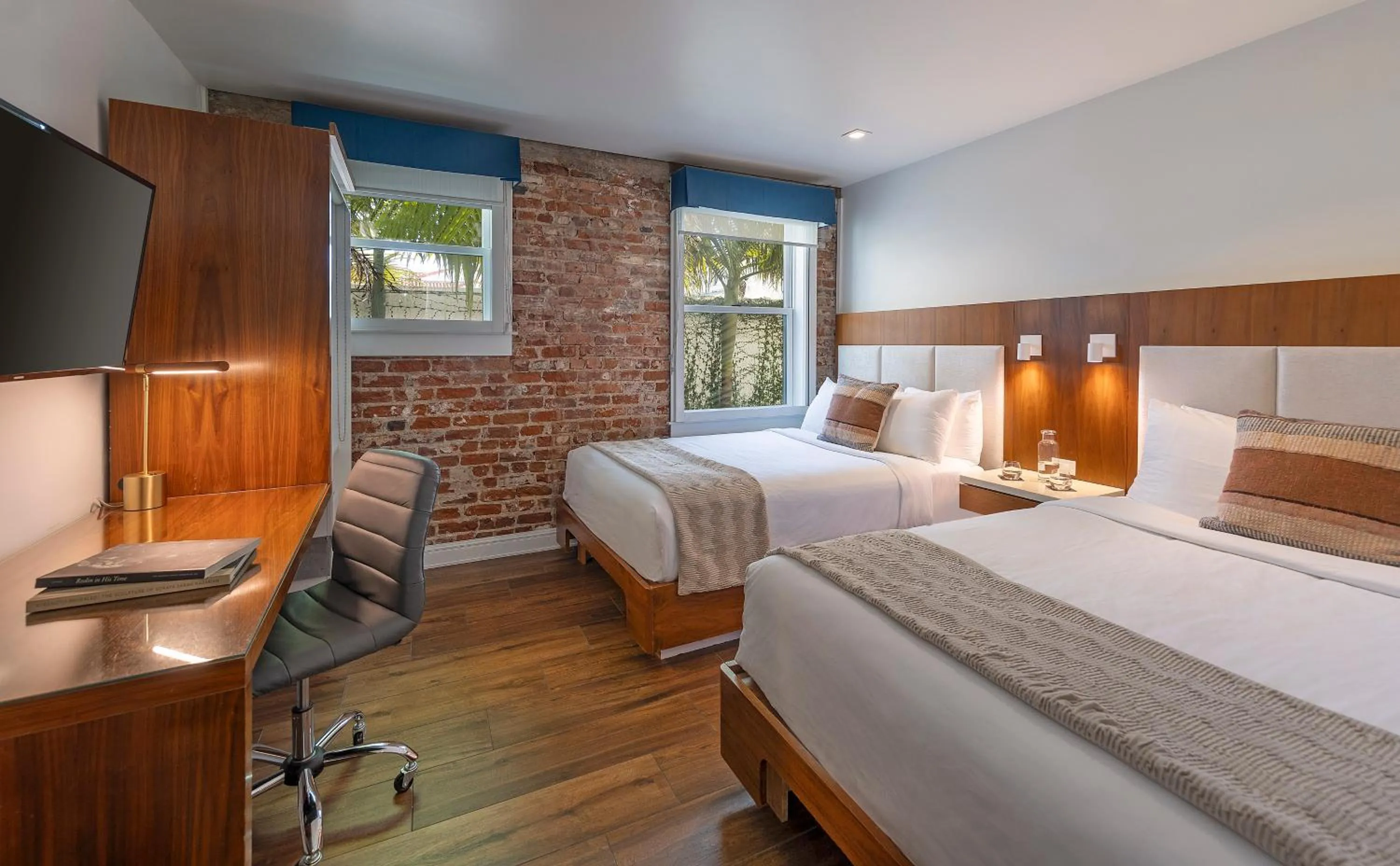 Photo of the whole room, Bed in Riviera Beach House