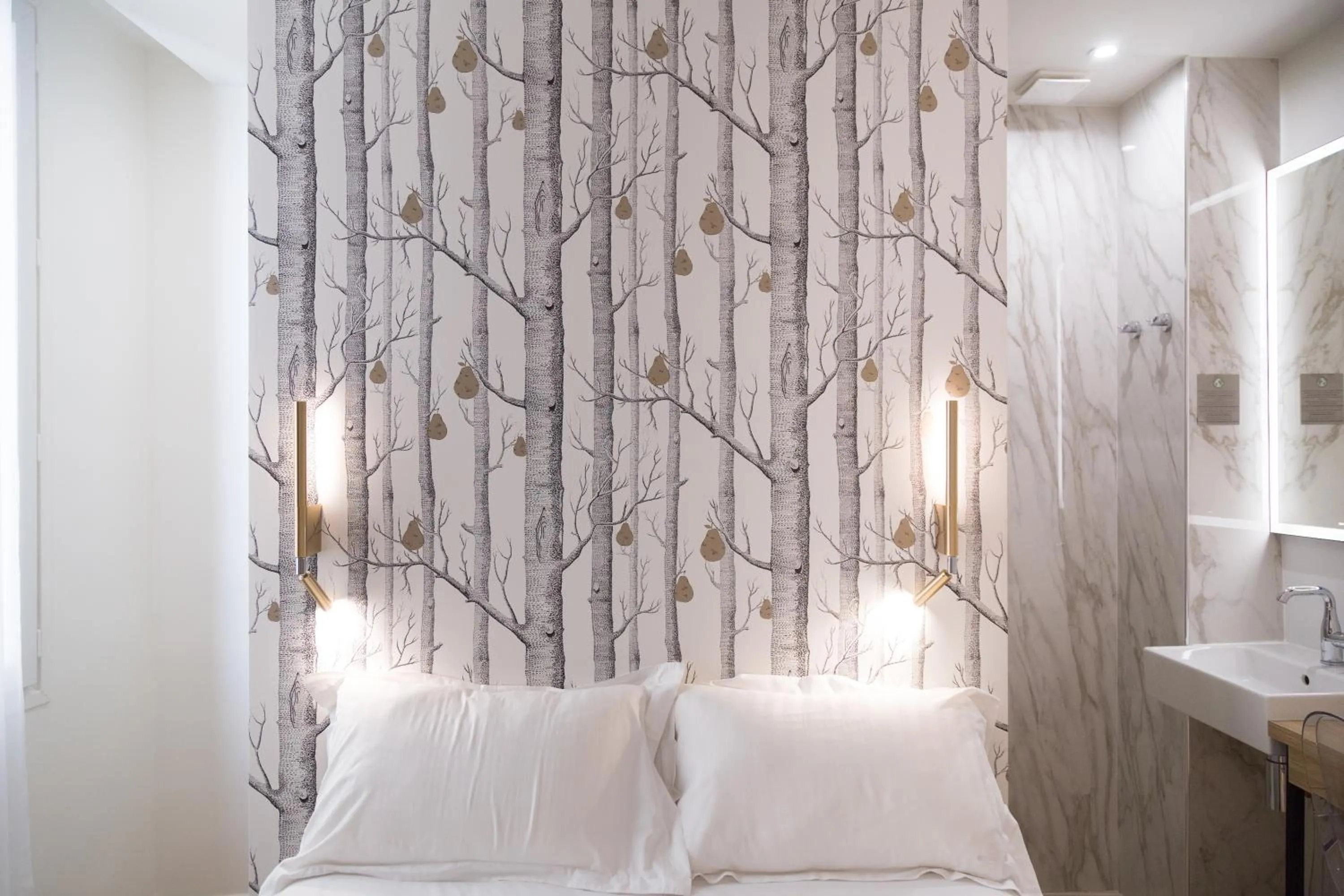 Bedroom, Bed in Hôtel So Marais