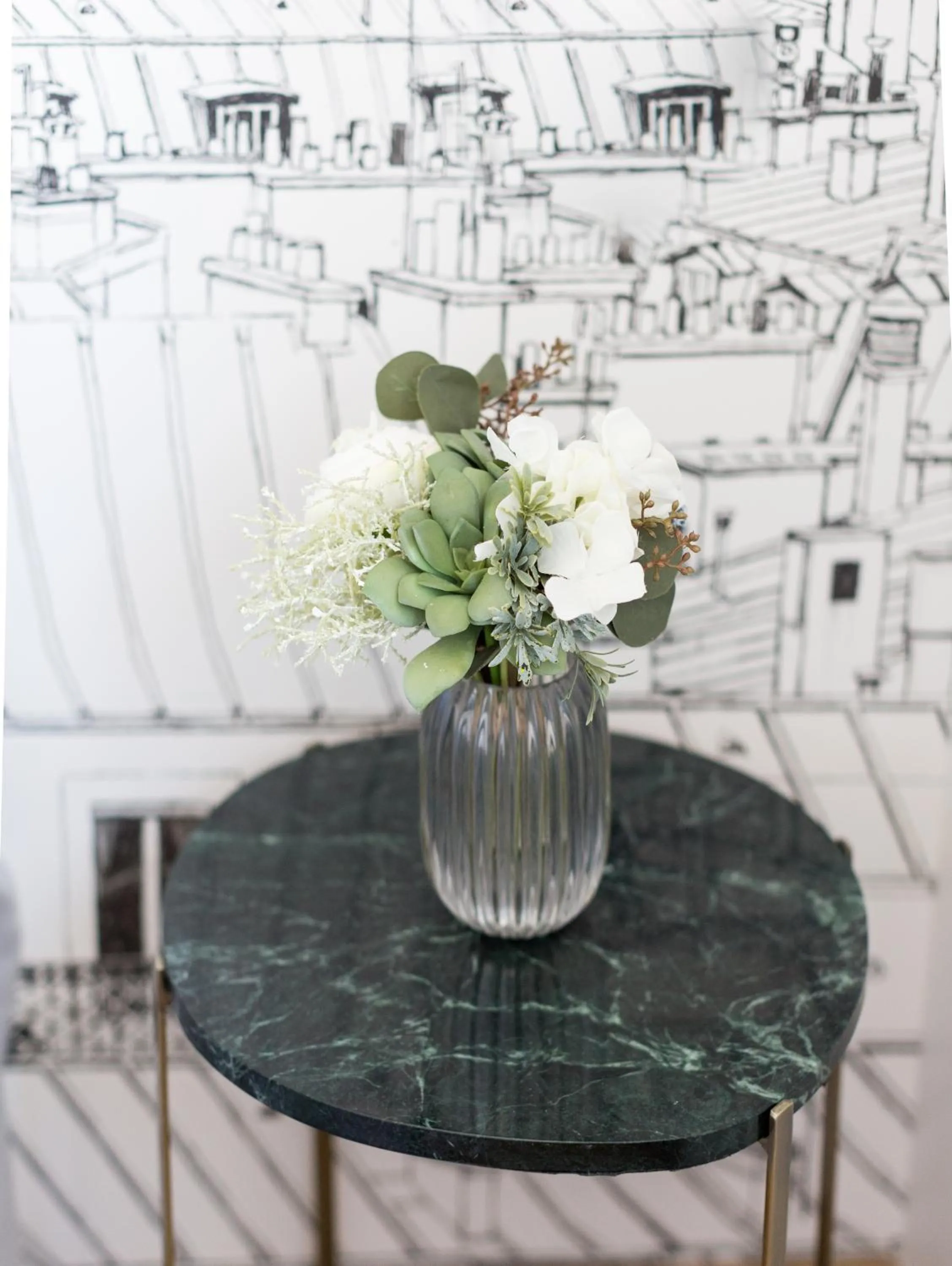 Decorative detail in Hôtel So Marais