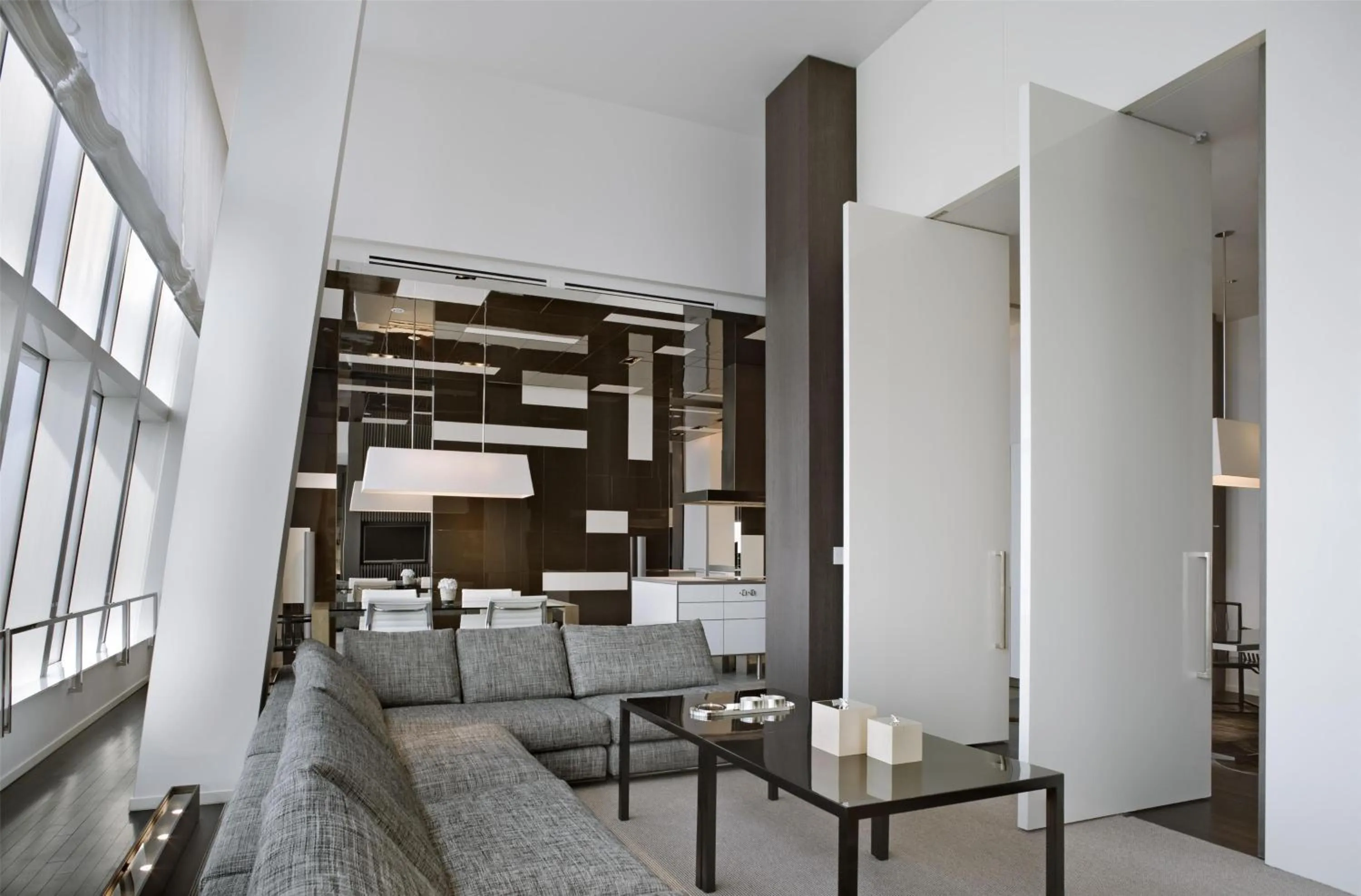 Photo of the whole room in Park Hyatt Shanghai