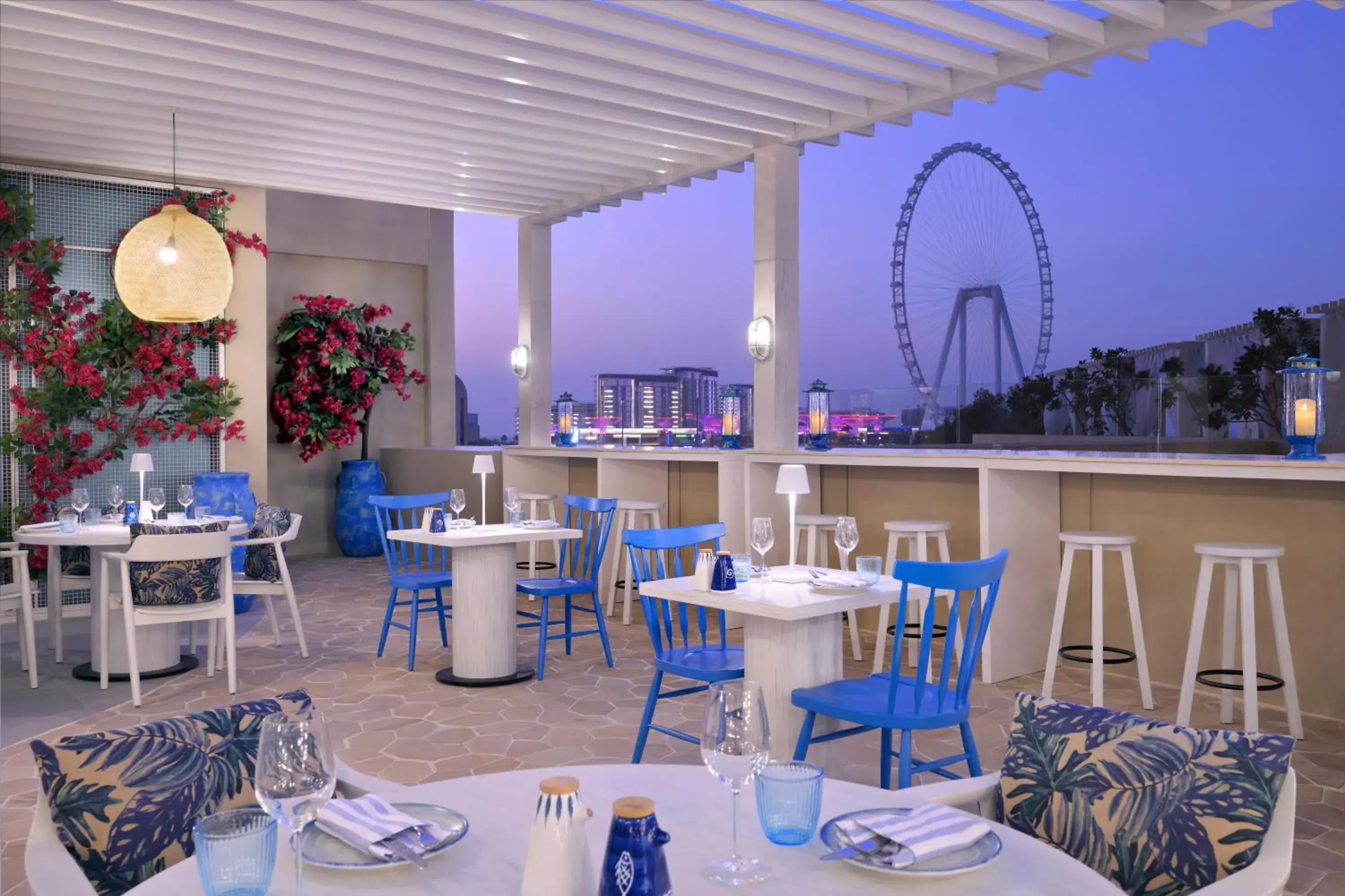 Restaurant/places to eat in JA Ocean View Hotel, Jumeirah Beach Dubai Restaurant/places to eat in JA Ocean View Hotel, Jumeirah Beach Dubai