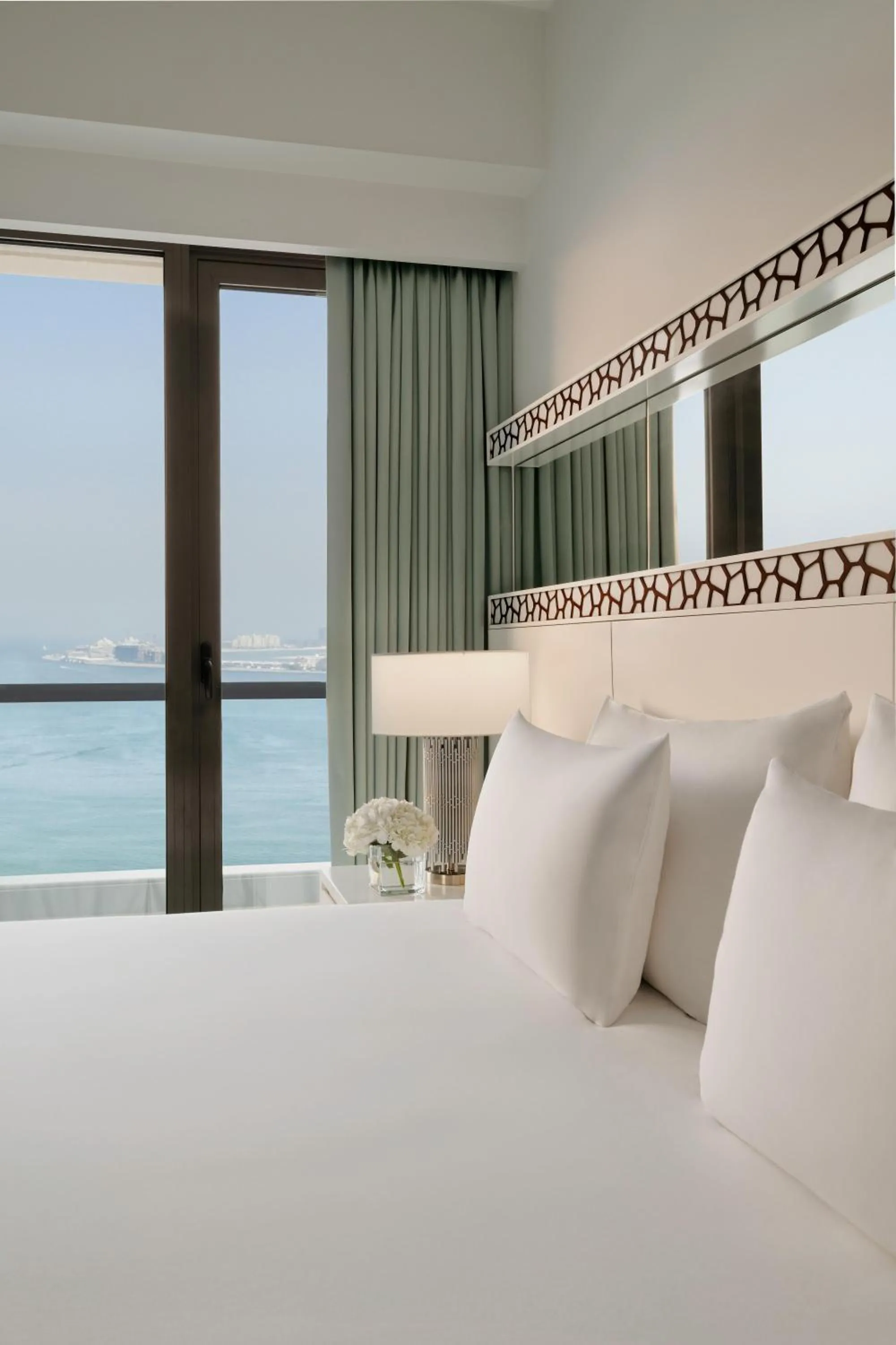 Photo of the whole room, Bed in JA Ocean View Hotel, Jumeirah Beach Dubai