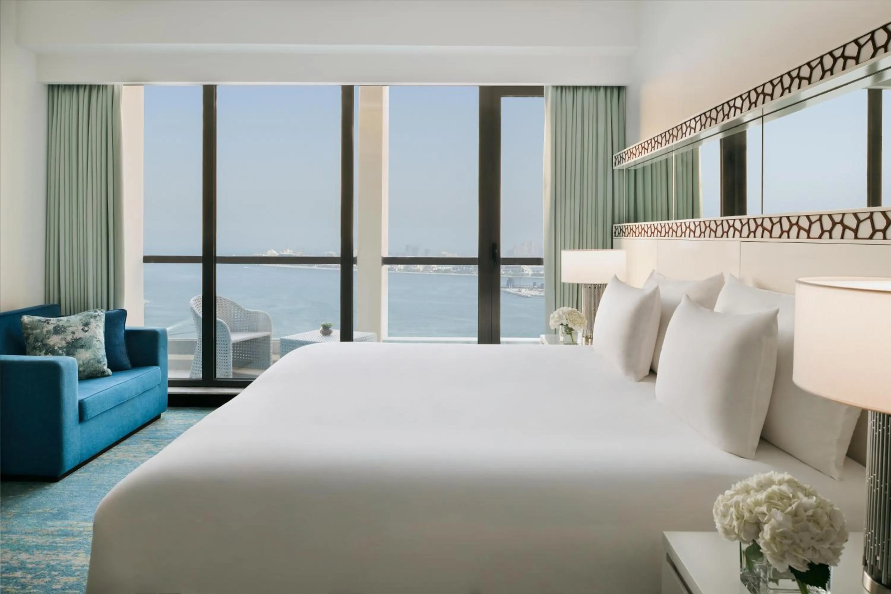 Photo of the whole room, Bed in JA Ocean View Hotel, Jumeirah Beach Dubai