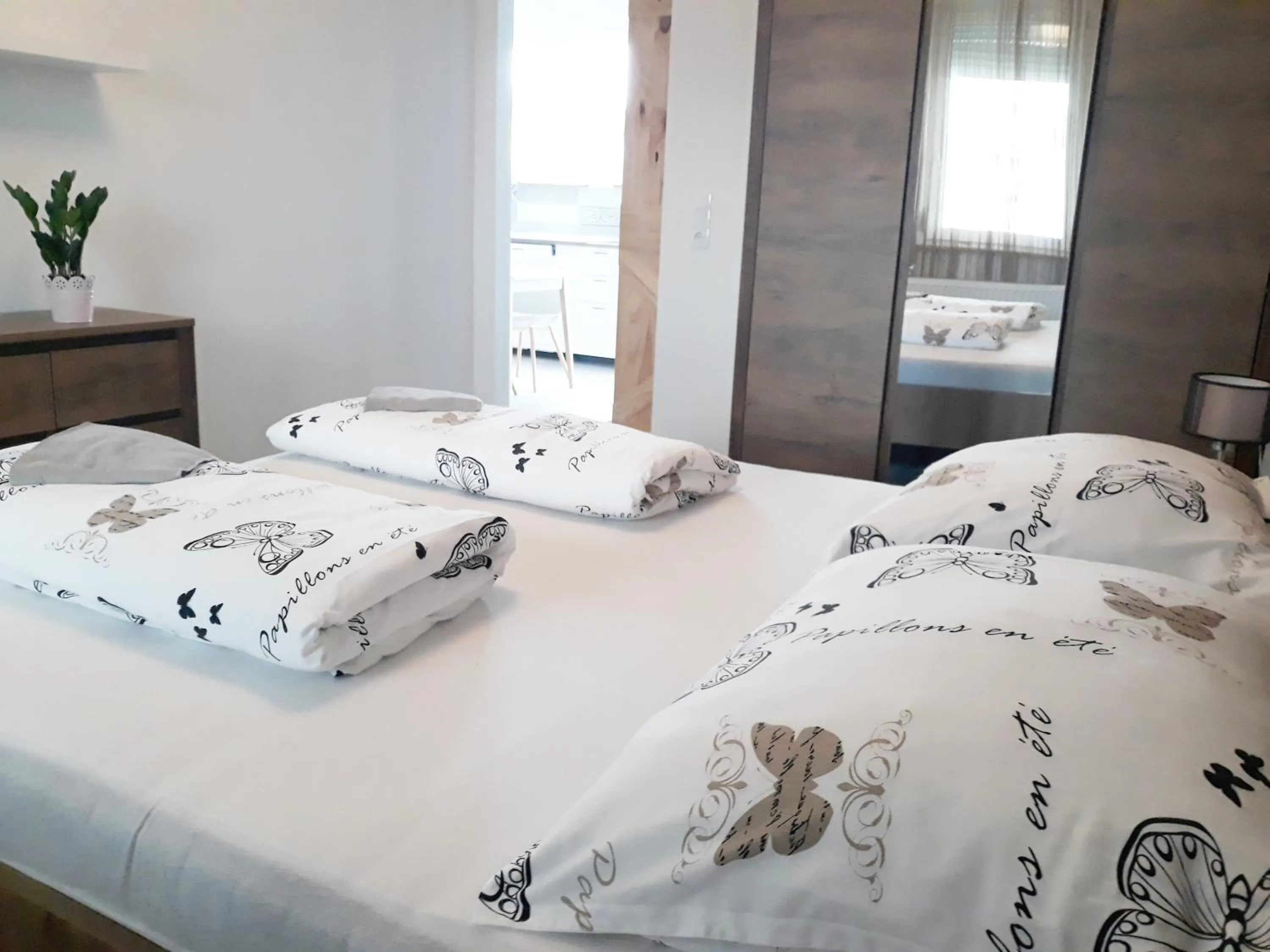 Bedroom, Bed in Cosy Holiday Apartment Keszthely