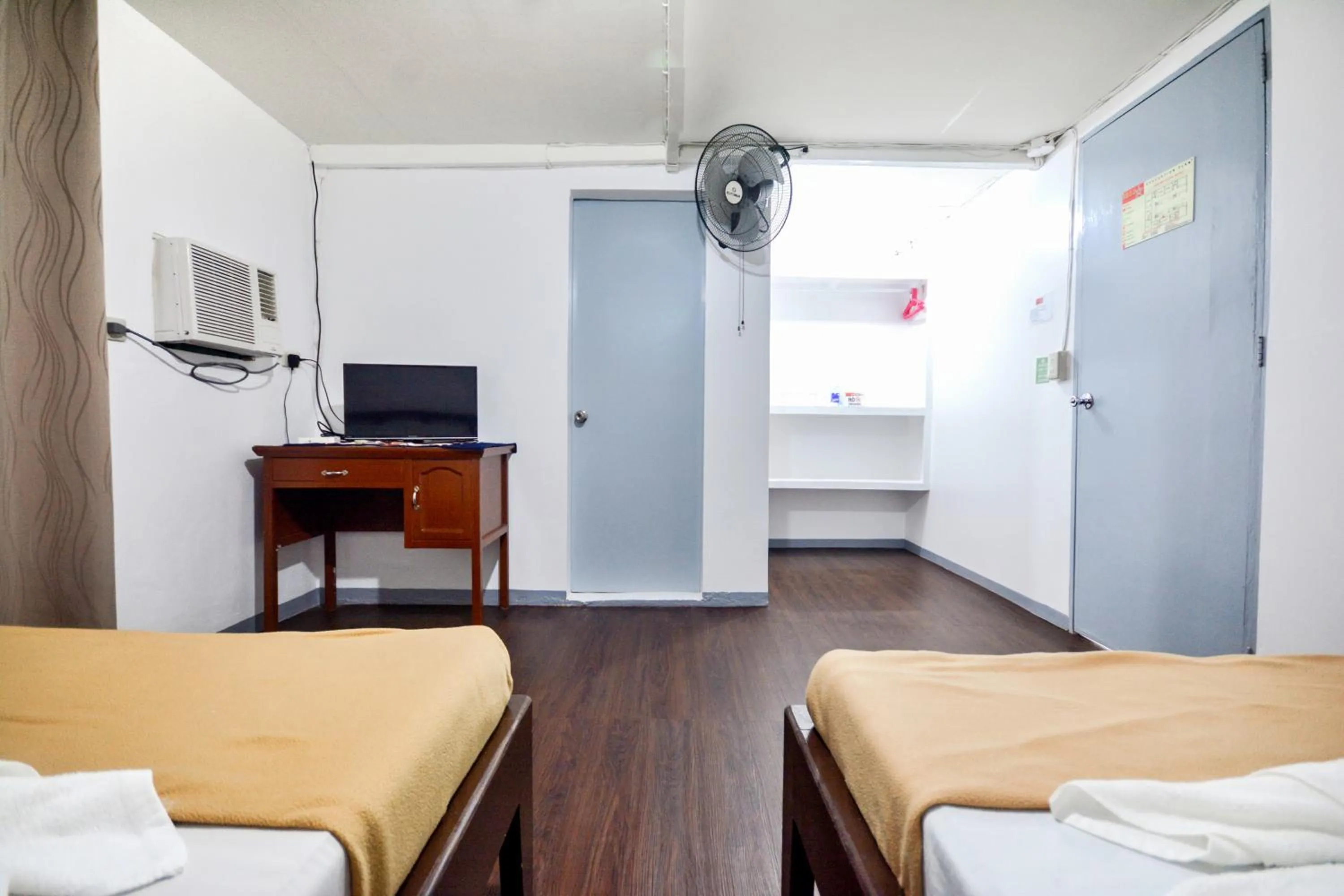 Bed in Boracay Morning Beach Resort