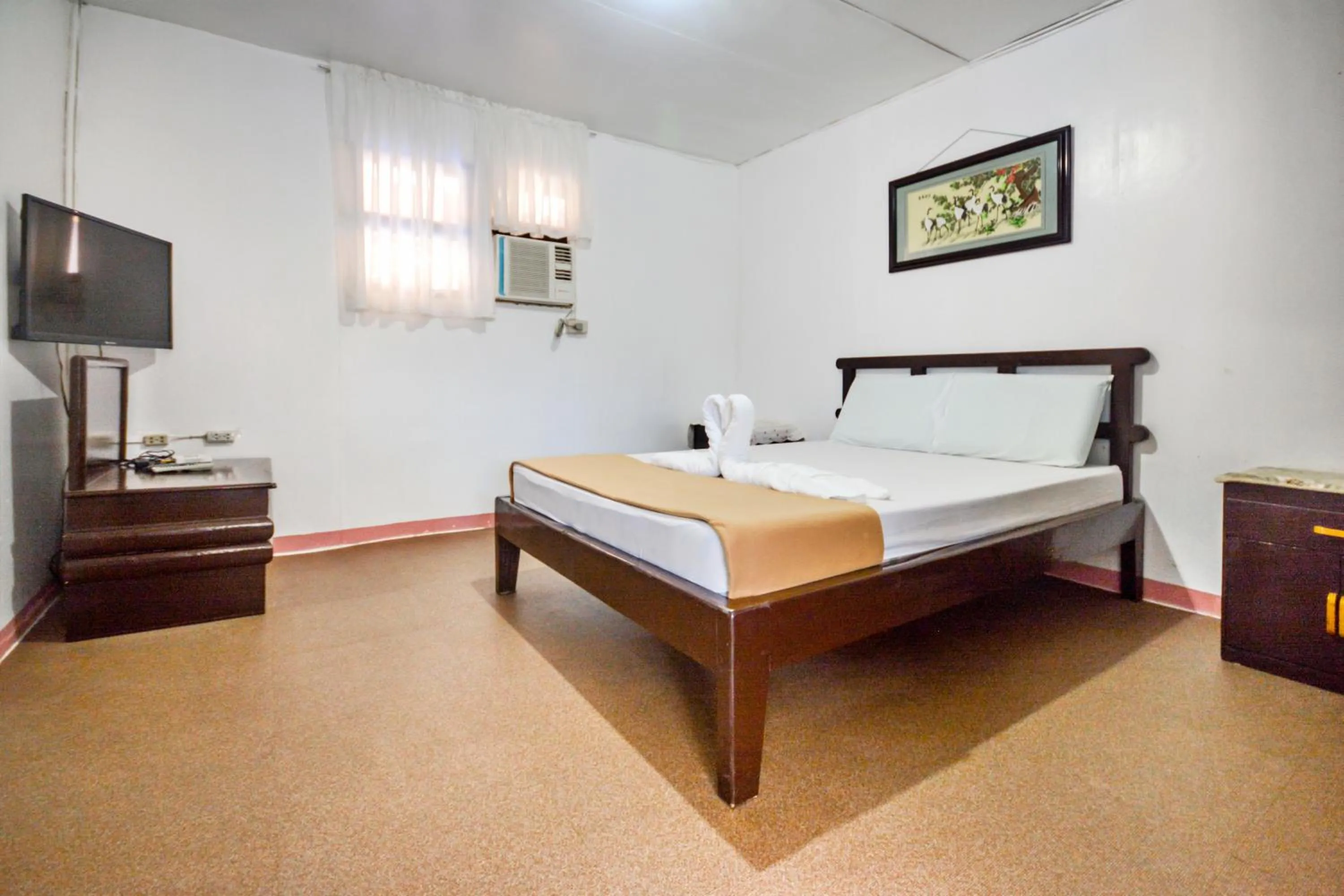 Bedroom, Bed in Boracay Morning Beach Resort