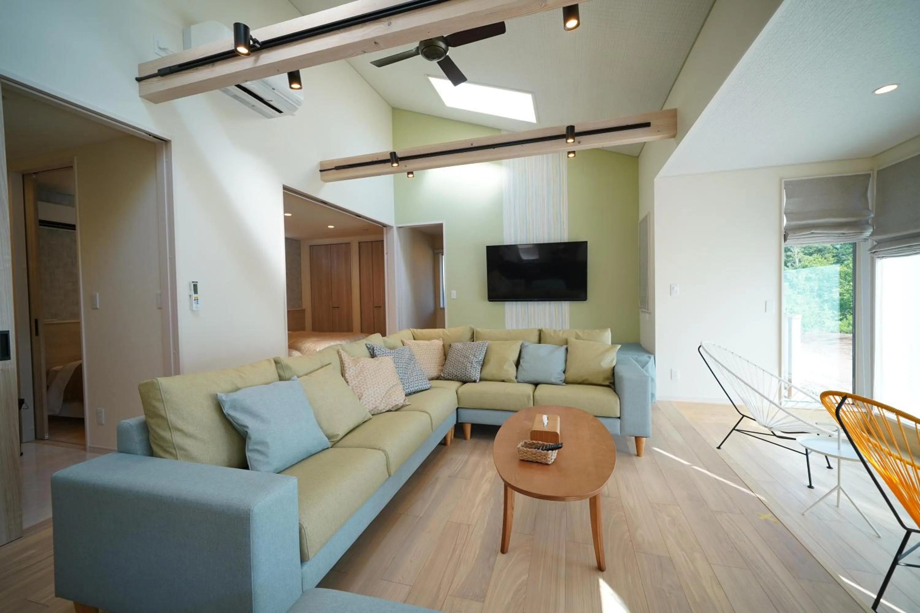 Photo of the whole room in Izumigo AMBIENT Yatsugatake Cottage